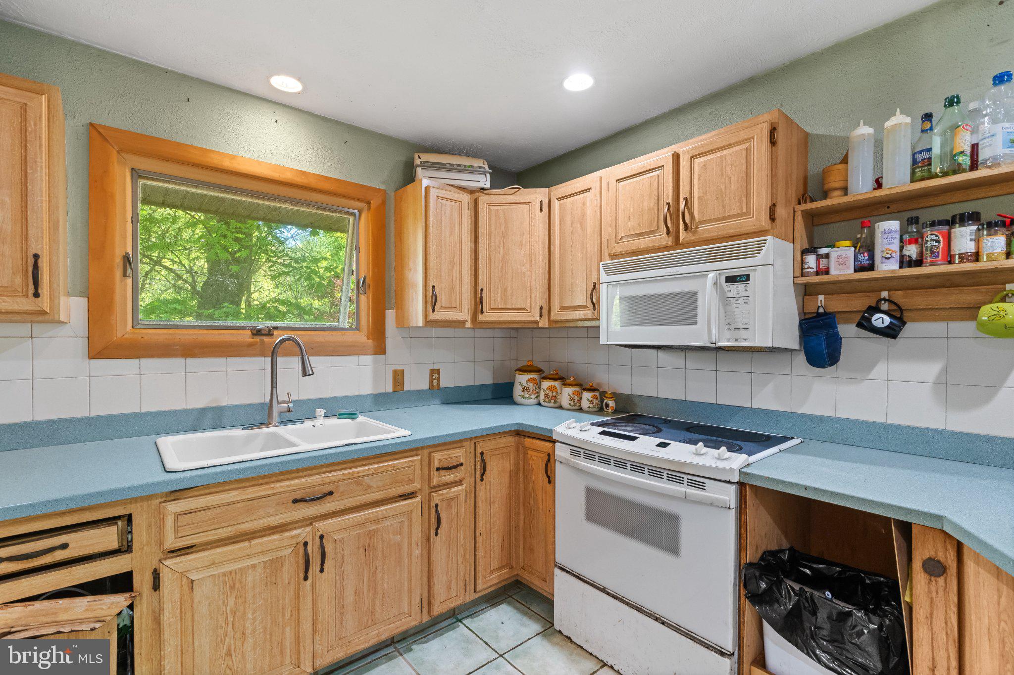 ALLENTOWN - Residential