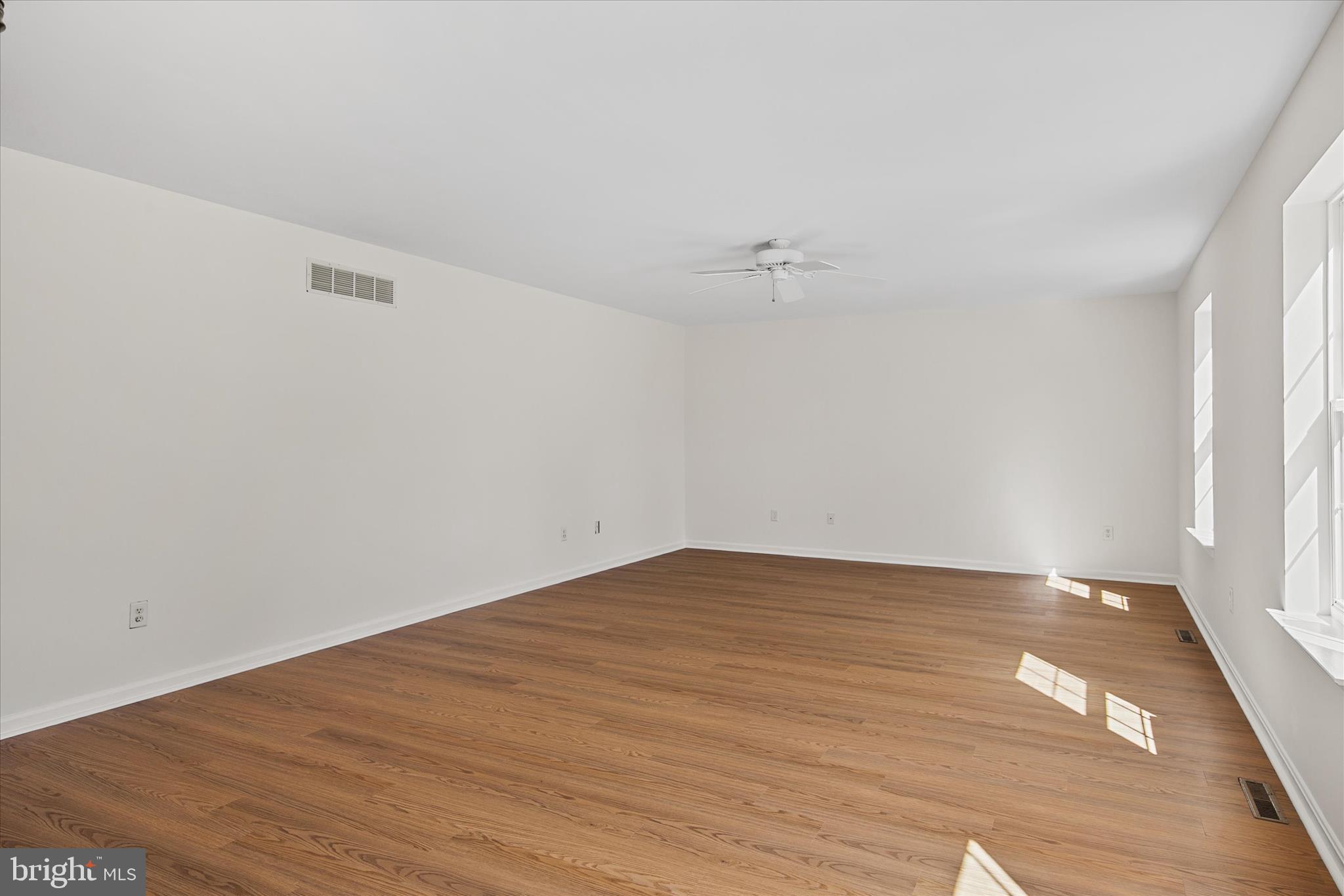 SEAWINDS - Residential