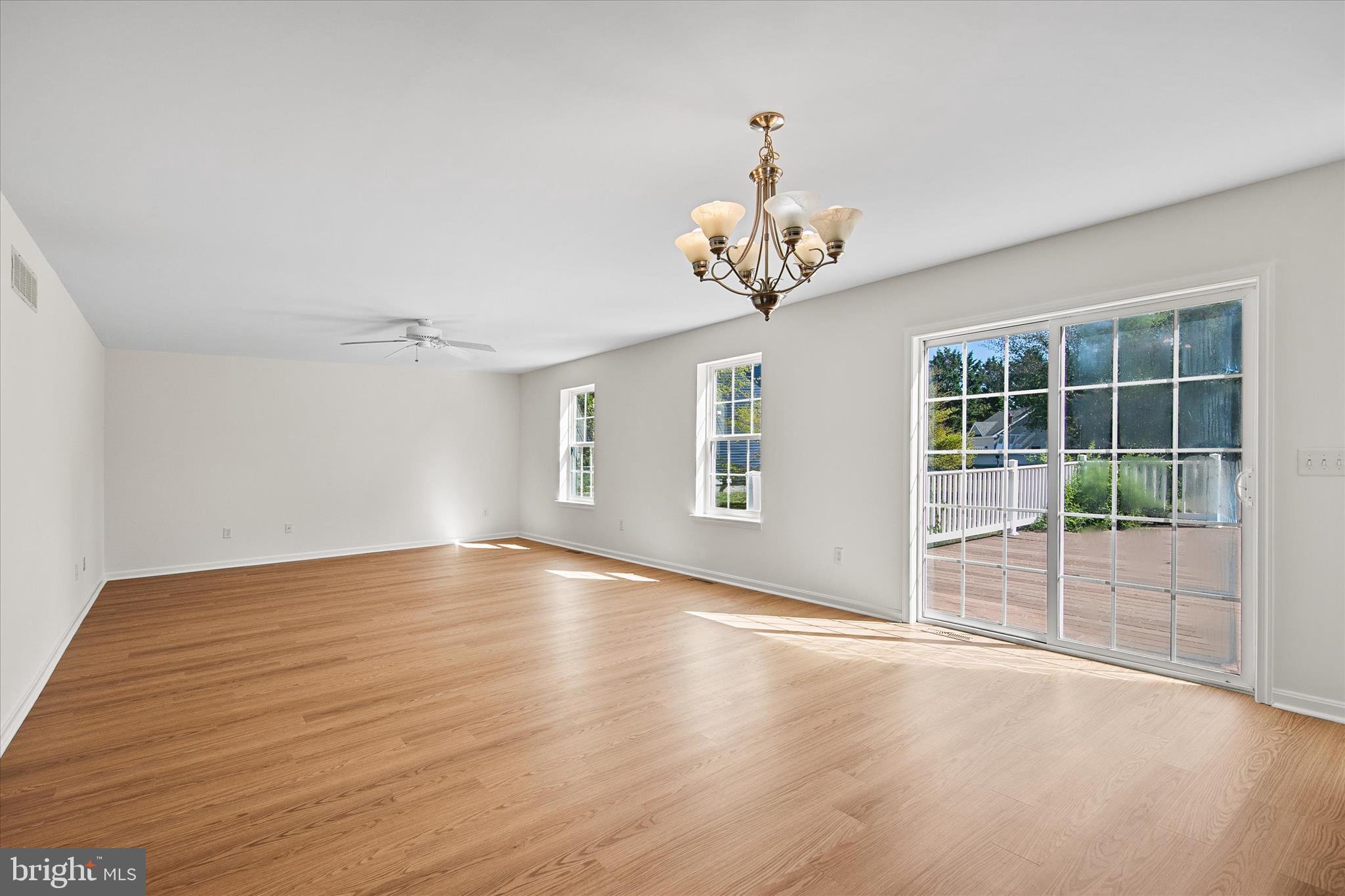 SEAWINDS - Residential