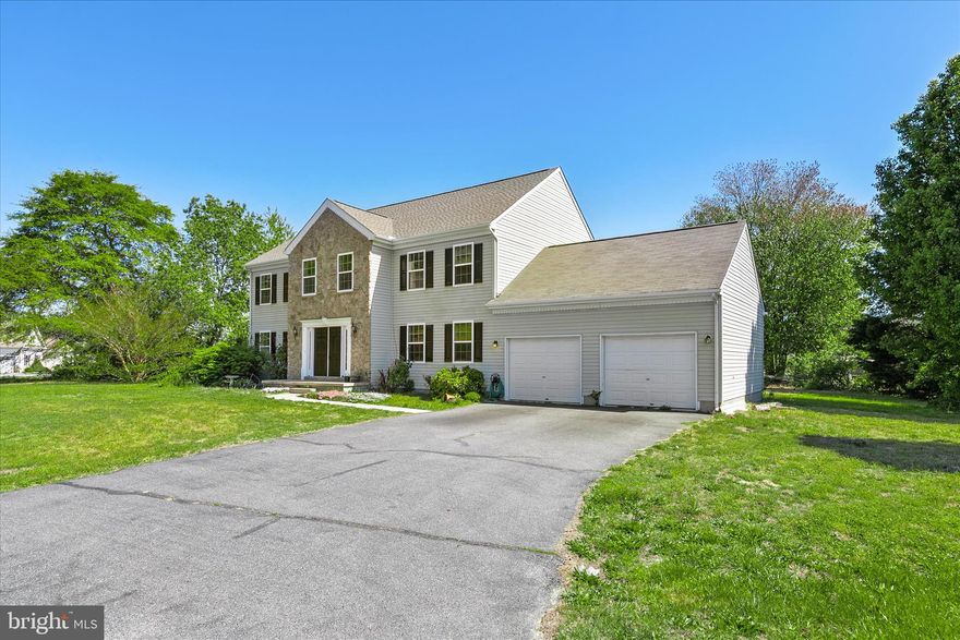 Welcome to 305 Baywinds Court, a classic colonial nestled on an expansive 0.91-acre homesite in the established waterfront community of Seawinds. Thoughtfully refreshed with fresh paint throughout, new luxury vinyl plank flooring on the main level, and plush new carpeting upstairs, this home offers a wonderful foundation for comfortable living with the opportunity to add your own personal touches over time. A welcoming foyer sets the tone, showcasing the home’s bright, open feel throughout the main level. To either side, formal living and dining rooms create inviting spaces for both everyday living and special gatherings. At the heart of the home, the spacious eat-in kitchen is designed for functionality and connection, offering abundant cabinetry, generous prep space, a center island with breakfast bar, and a casual dining area. With direct access to the deck, indoor-outdoor entertaining comes naturally, perfect for enjoying quiet mornings or hosting friends and family. Just off the kitchen, the family room provides a relaxed setting to unwind at the end of the day. A powder room, laundry area, and interior access to the two-car garage complete the main level. Upstairs, new carpeting adds warmth and continuity throughout. The primary suite serves as a private retreat, featuring a spacious ensuite bath with dual vanities, a soaking tub, separate shower, and private water closet. Three additional bedrooms and a full hall bath offer comfortable accommodations for family or guests. Located in the peaceful, water-privileged community of Seawinds, residents enjoy access to a private pier ideal for crabbing, fishing, kayaking, paddleboarding, or simply soaking in the natural surroundings. Just moments from Cripple Creek Golf and Country Club and Holts Landing State Park, and a short drive to area beaches, shopping, and dining, this home combines value, space, and lifestyle in one inviting package.