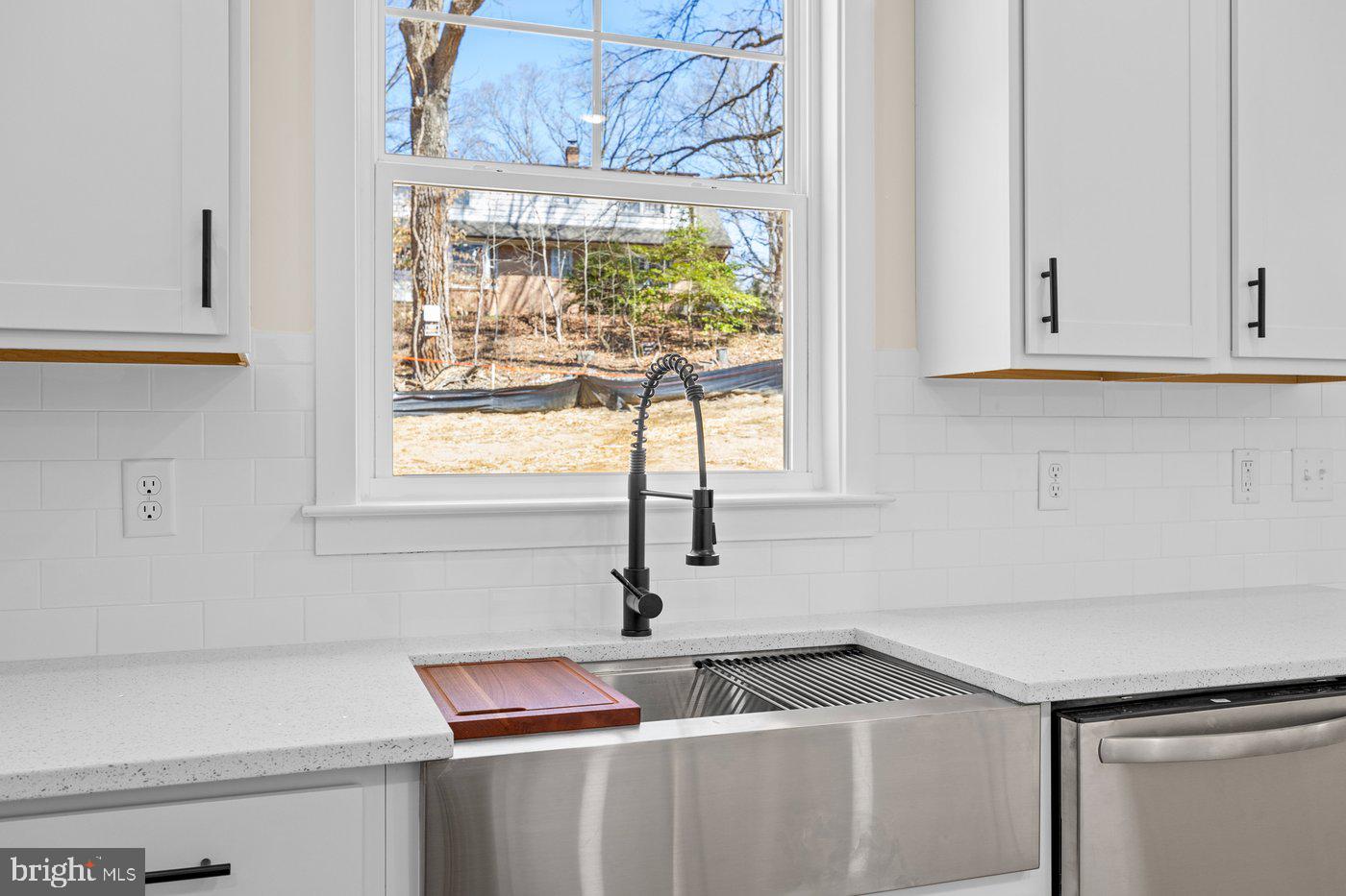 PRESIDENTIAL LAKES - Residential