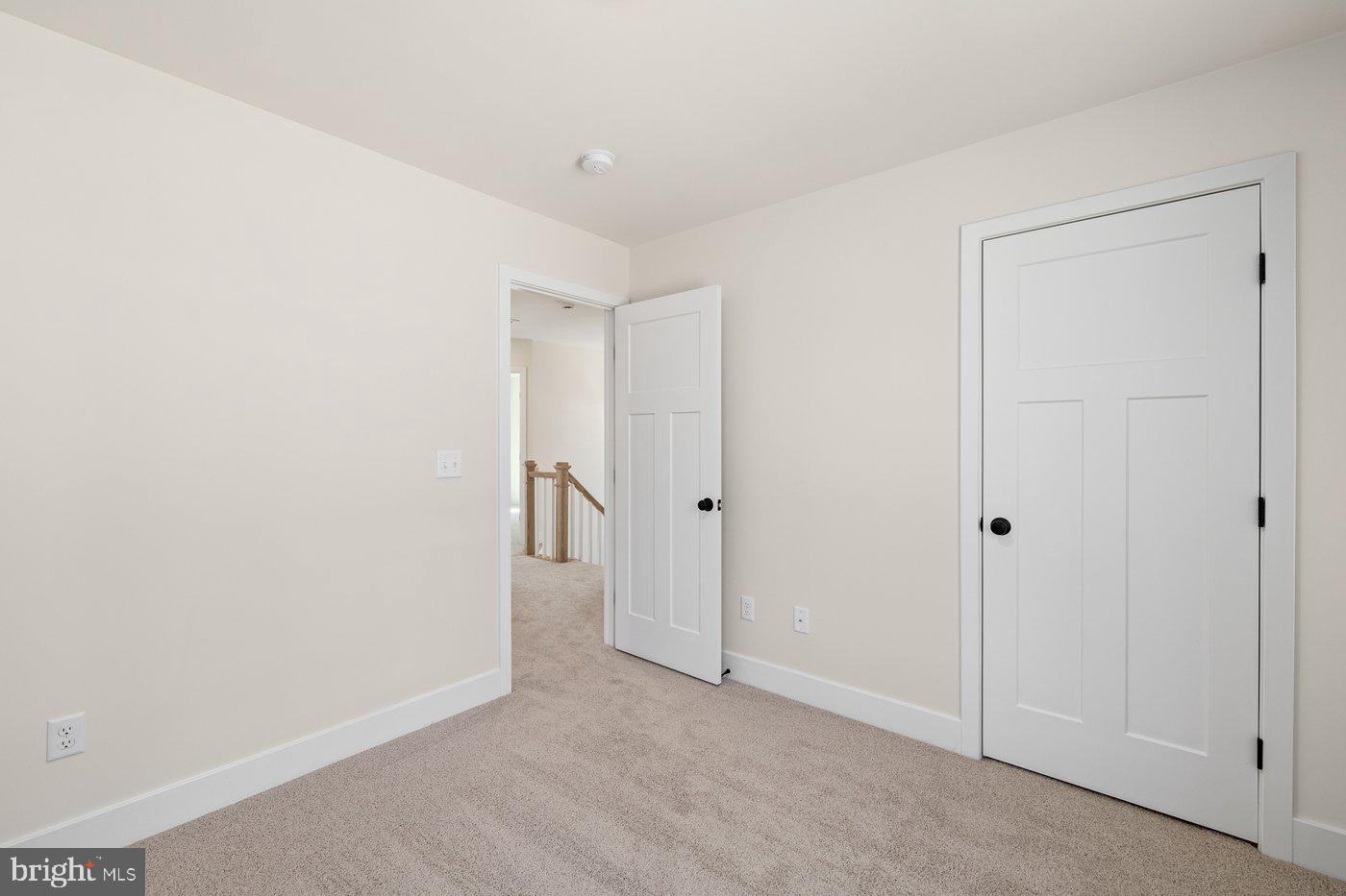 PRESIDENTIAL LAKES - Residential