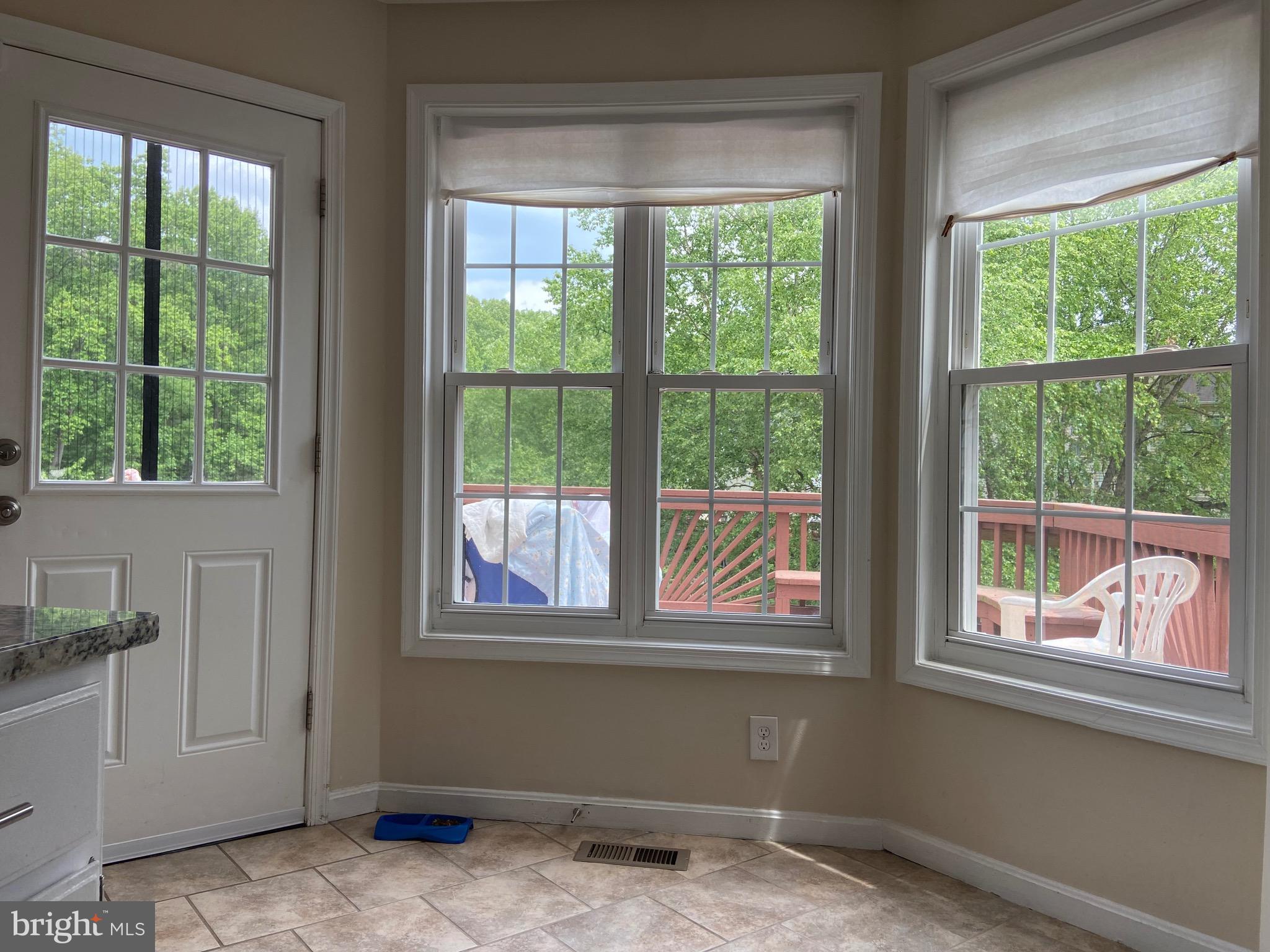 GERMANTOWN ESTATES - Residential Lease