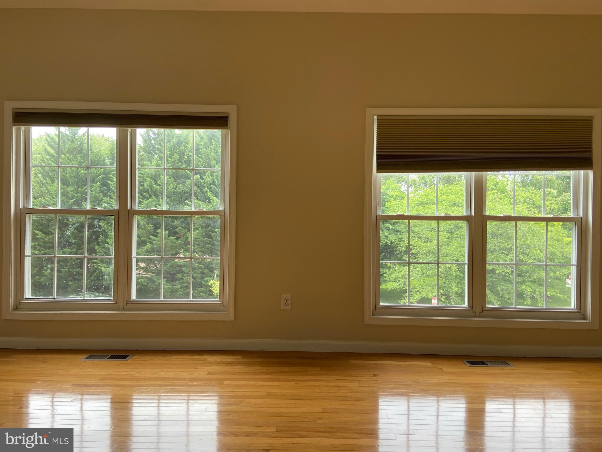 GERMANTOWN ESTATES - Residential Lease