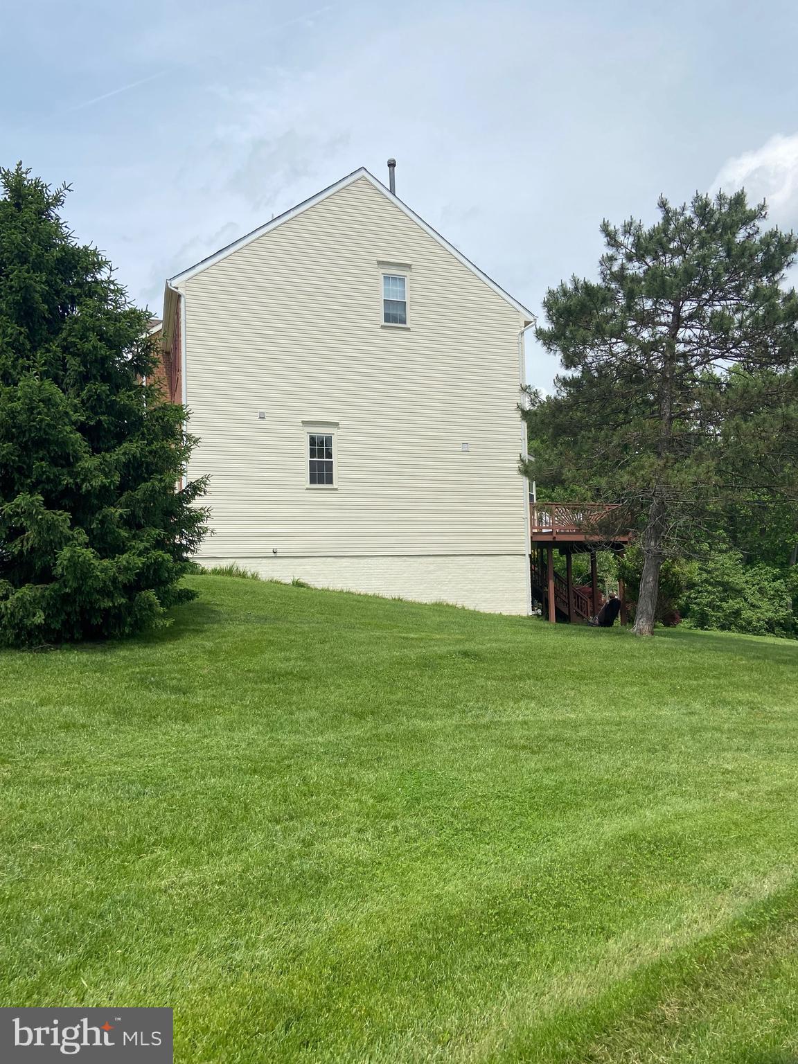 GERMANTOWN ESTATES - Residential Lease