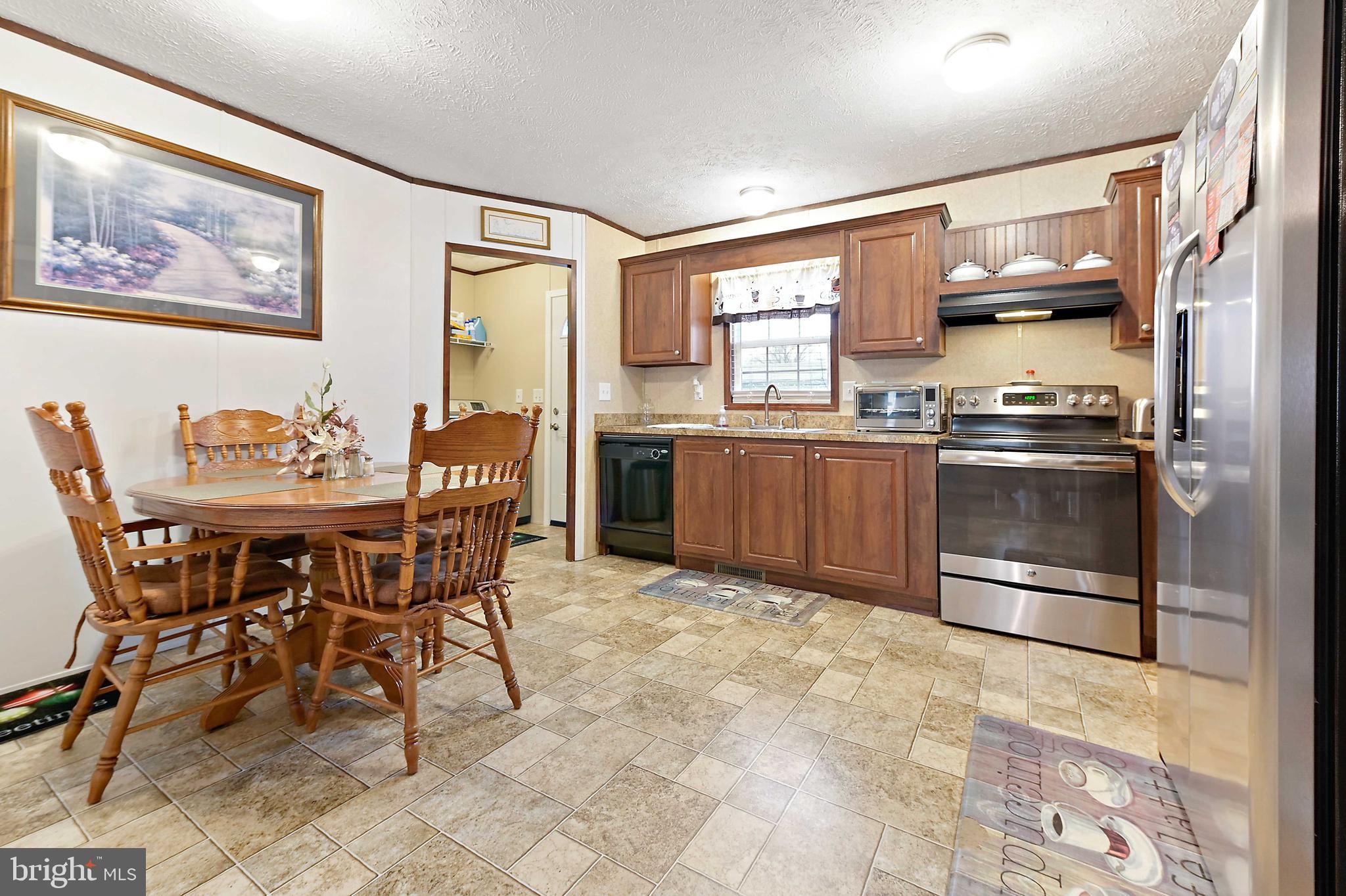 WILLIAMS ESTATES - Residential