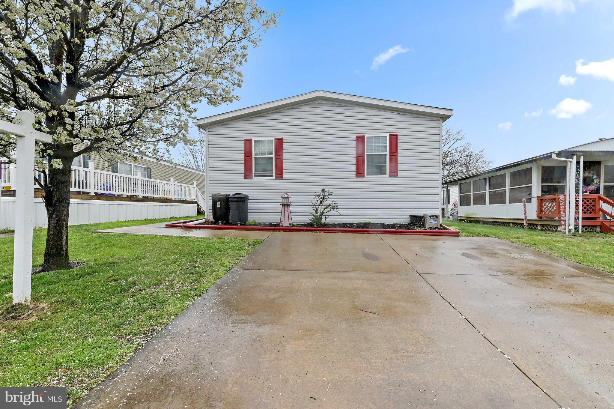 WILLIAMS ESTATES - Residential