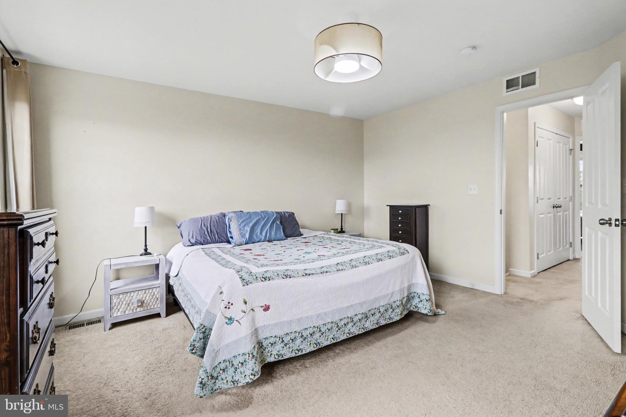 WEATHERSTONE - Residential