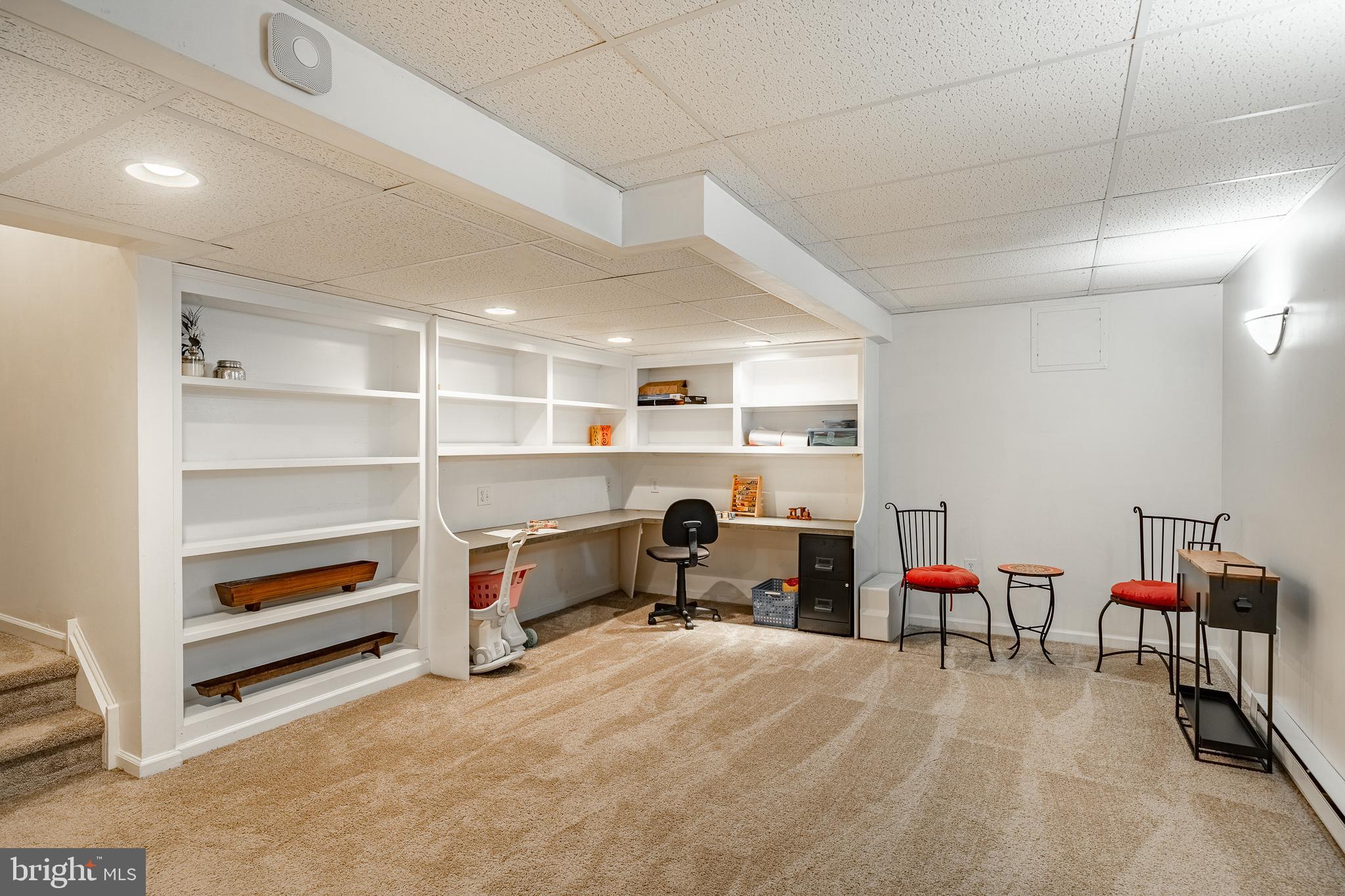 LAKERIDGE - Residential