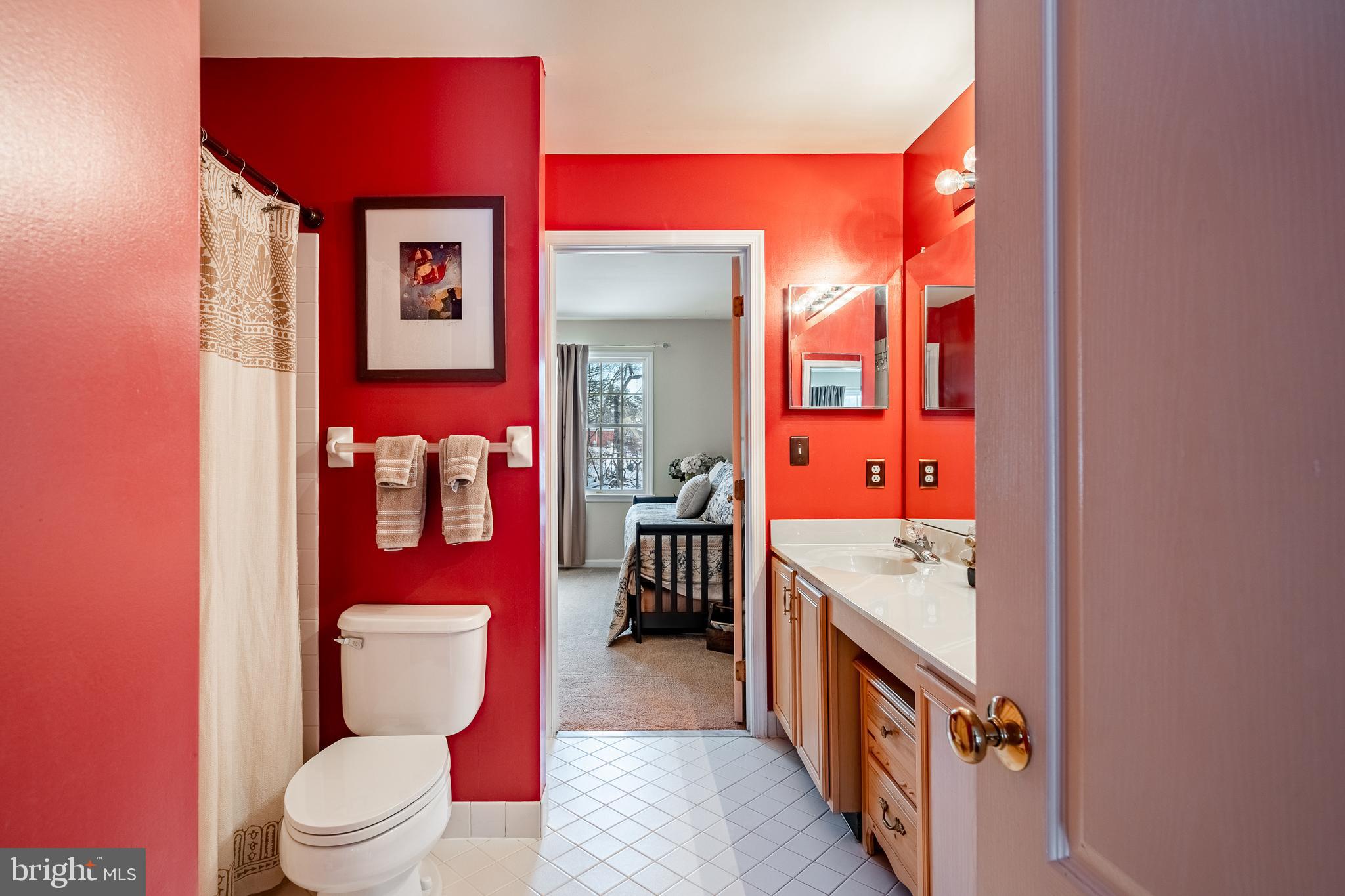 LAKERIDGE - Residential