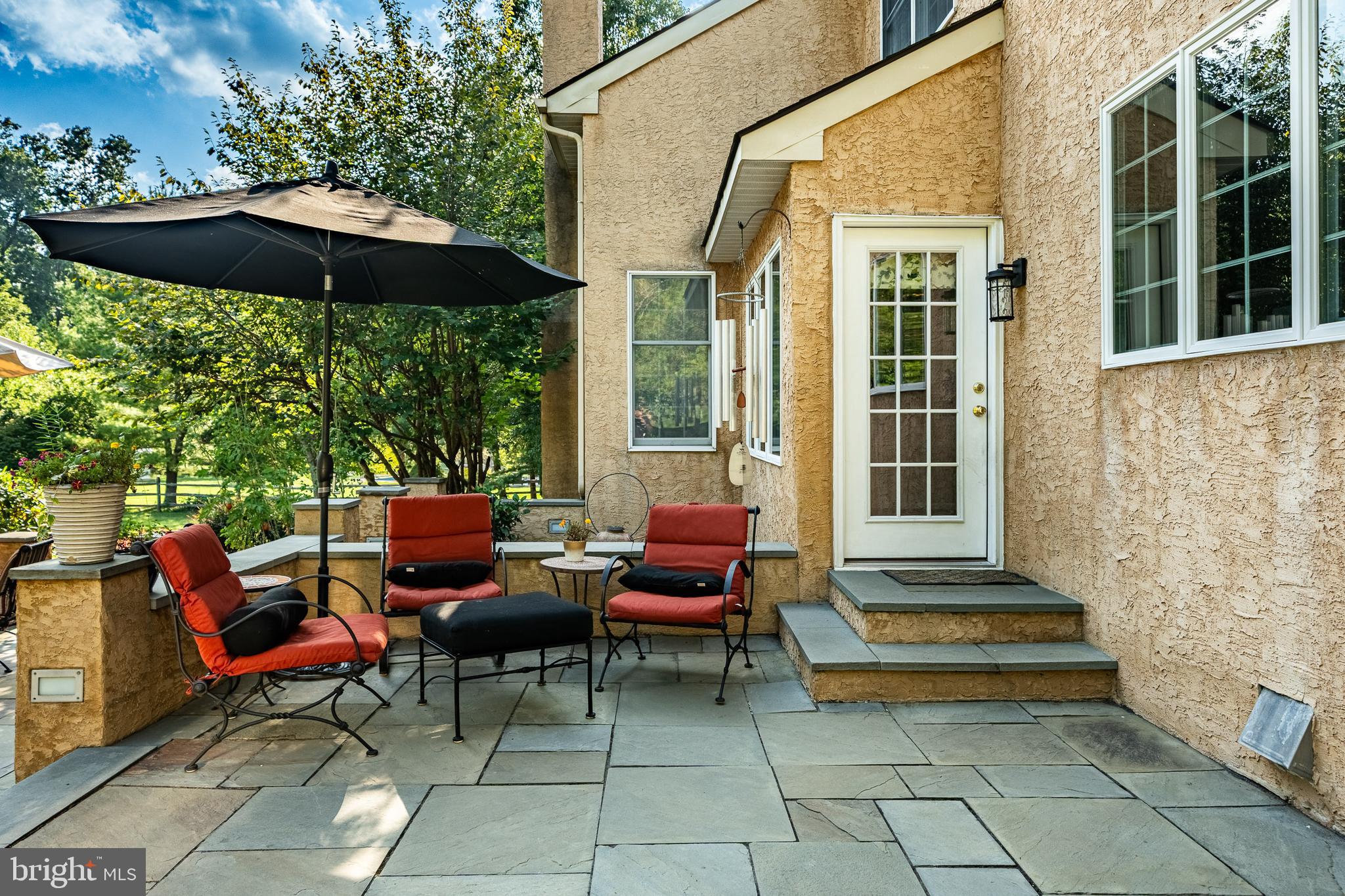 LAKERIDGE - Residential