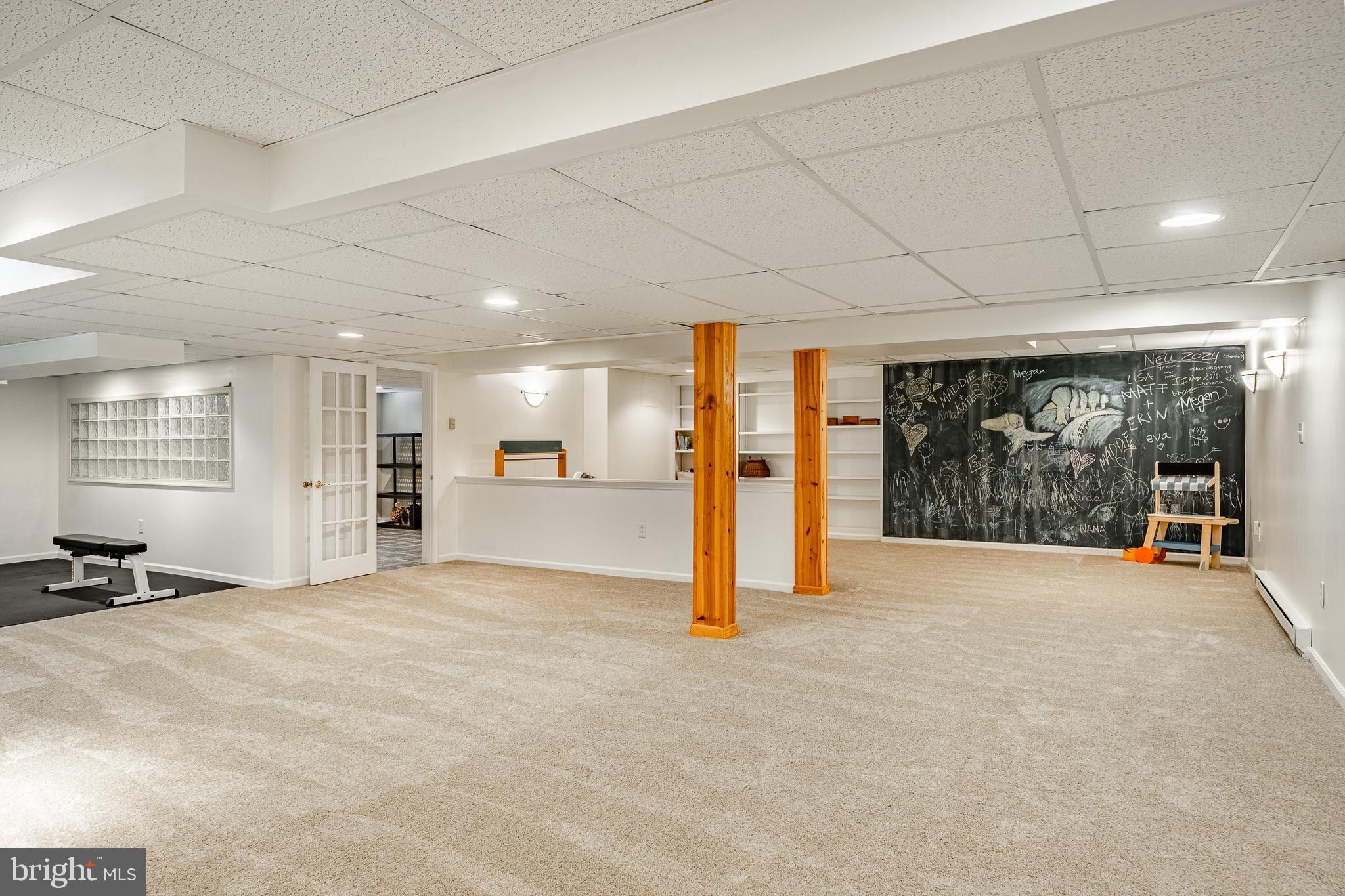 LAKERIDGE - Residential