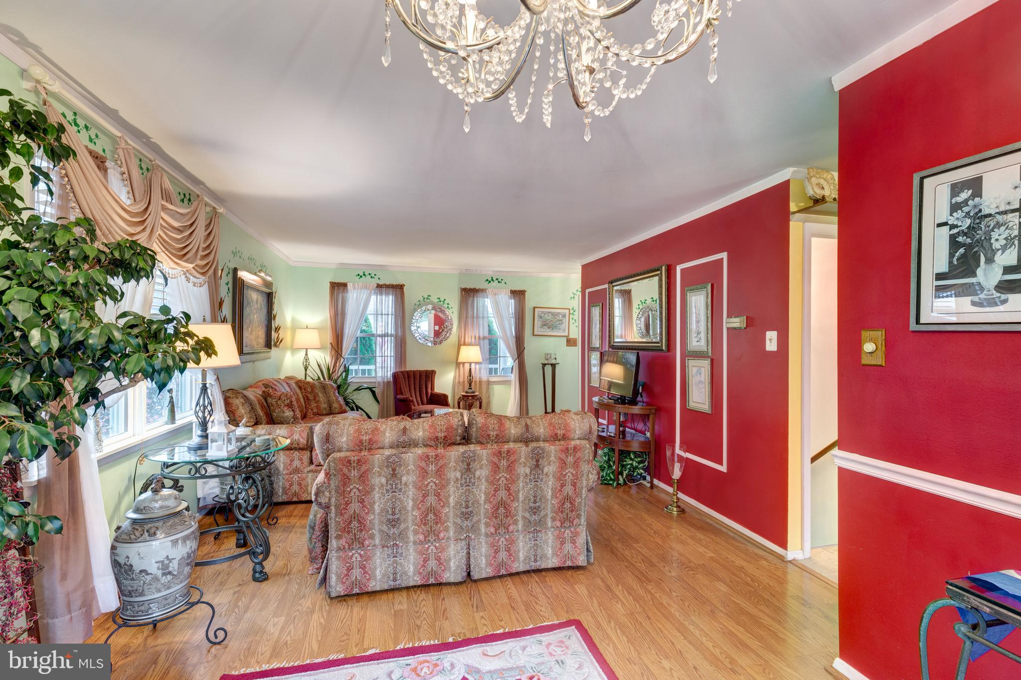 KIMBERLY VILLAGE - Residential