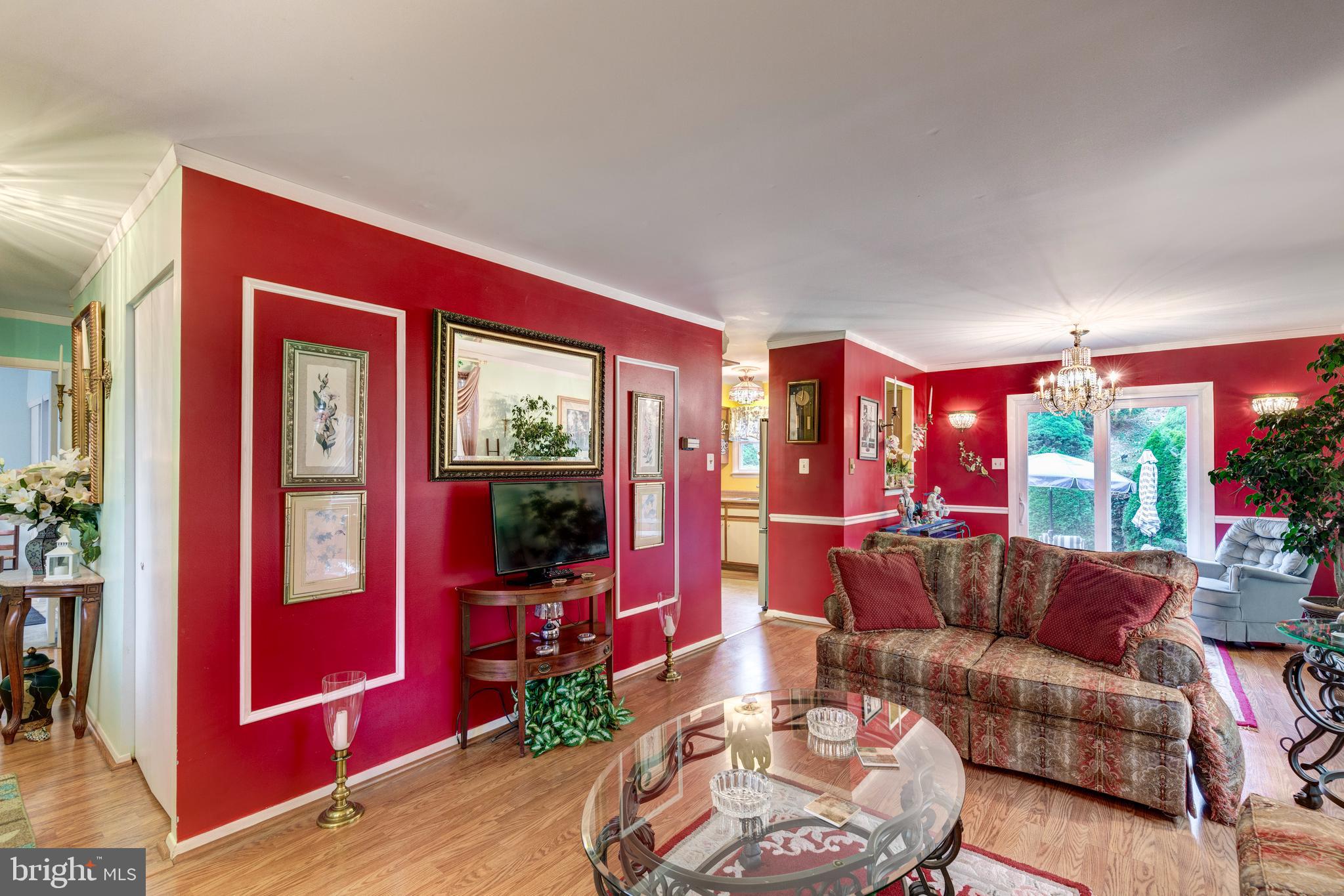 KIMBERLY VILLAGE - Residential