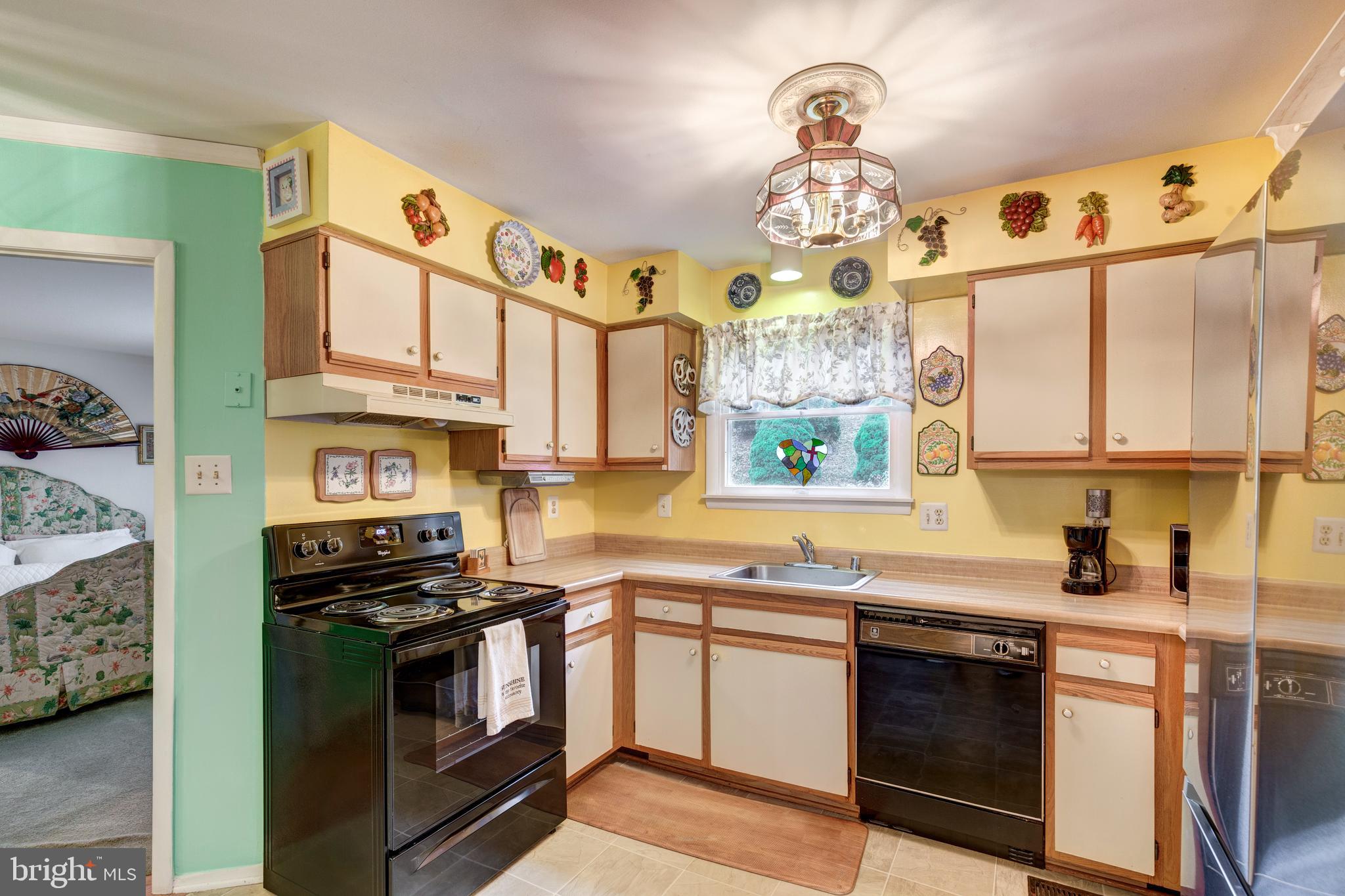 KIMBERLY VILLAGE - Residential