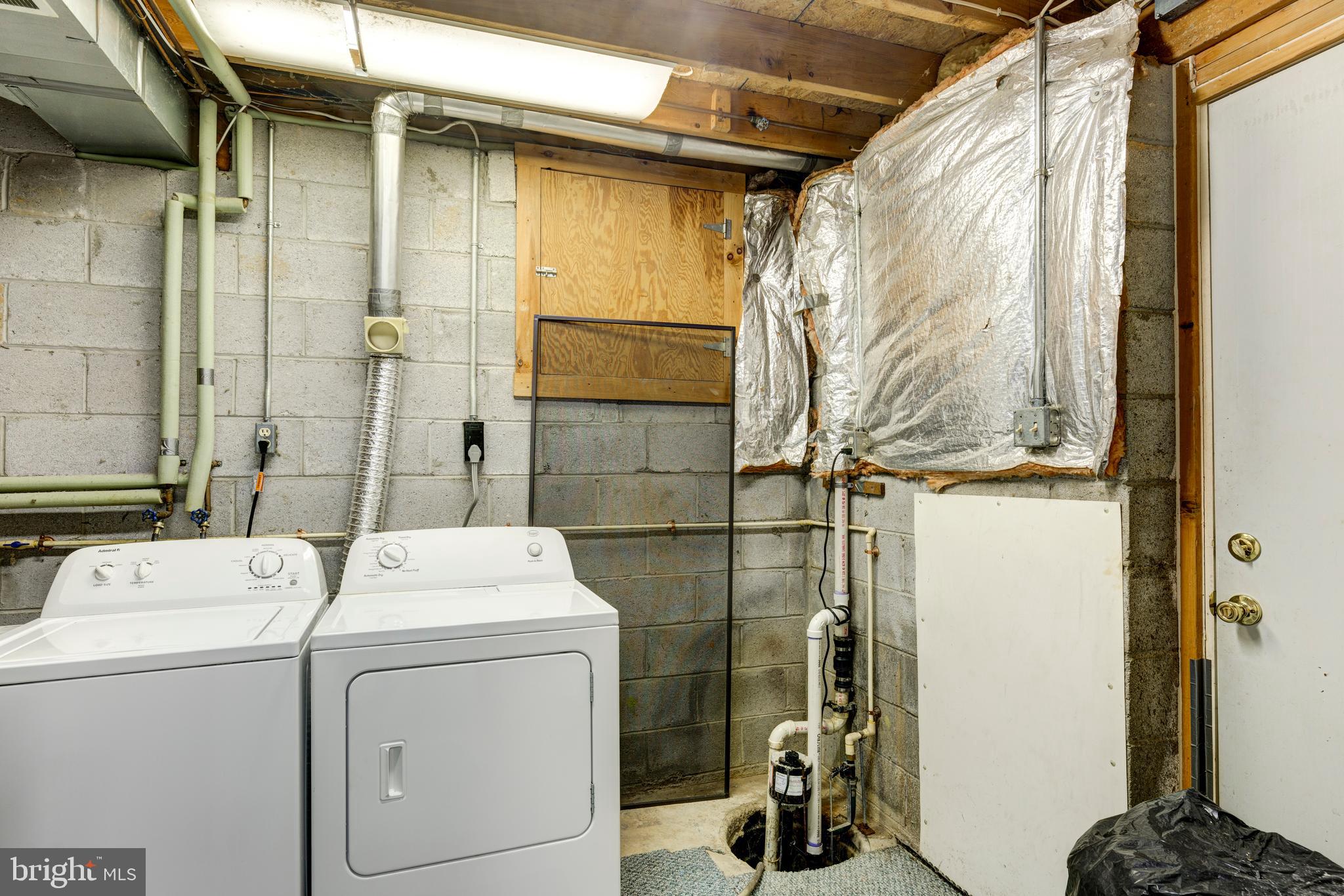 KIMBERLY VILLAGE - Residential