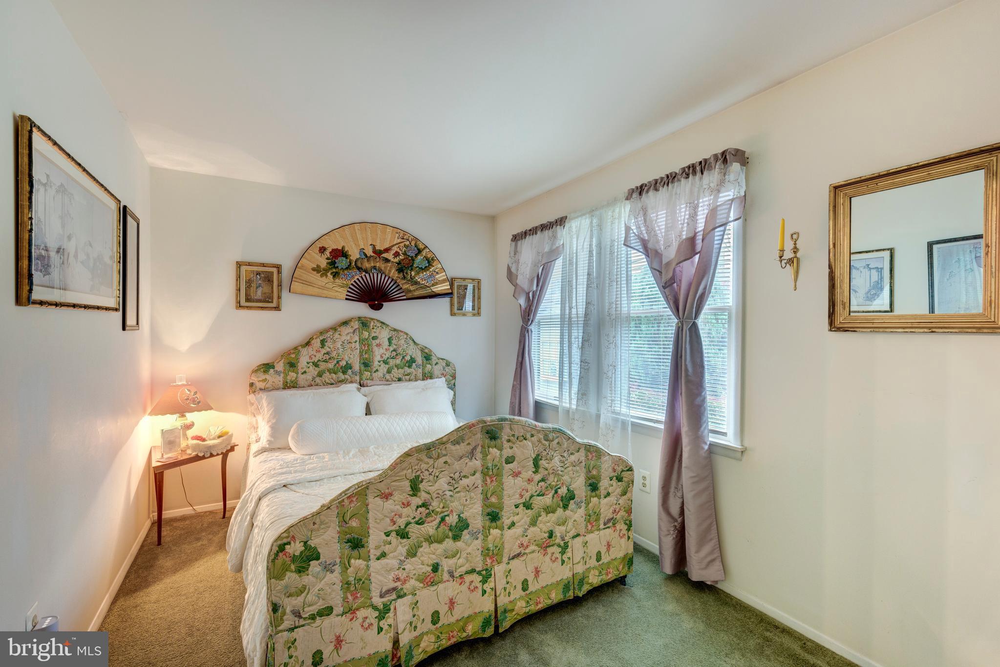 KIMBERLY VILLAGE - Residential