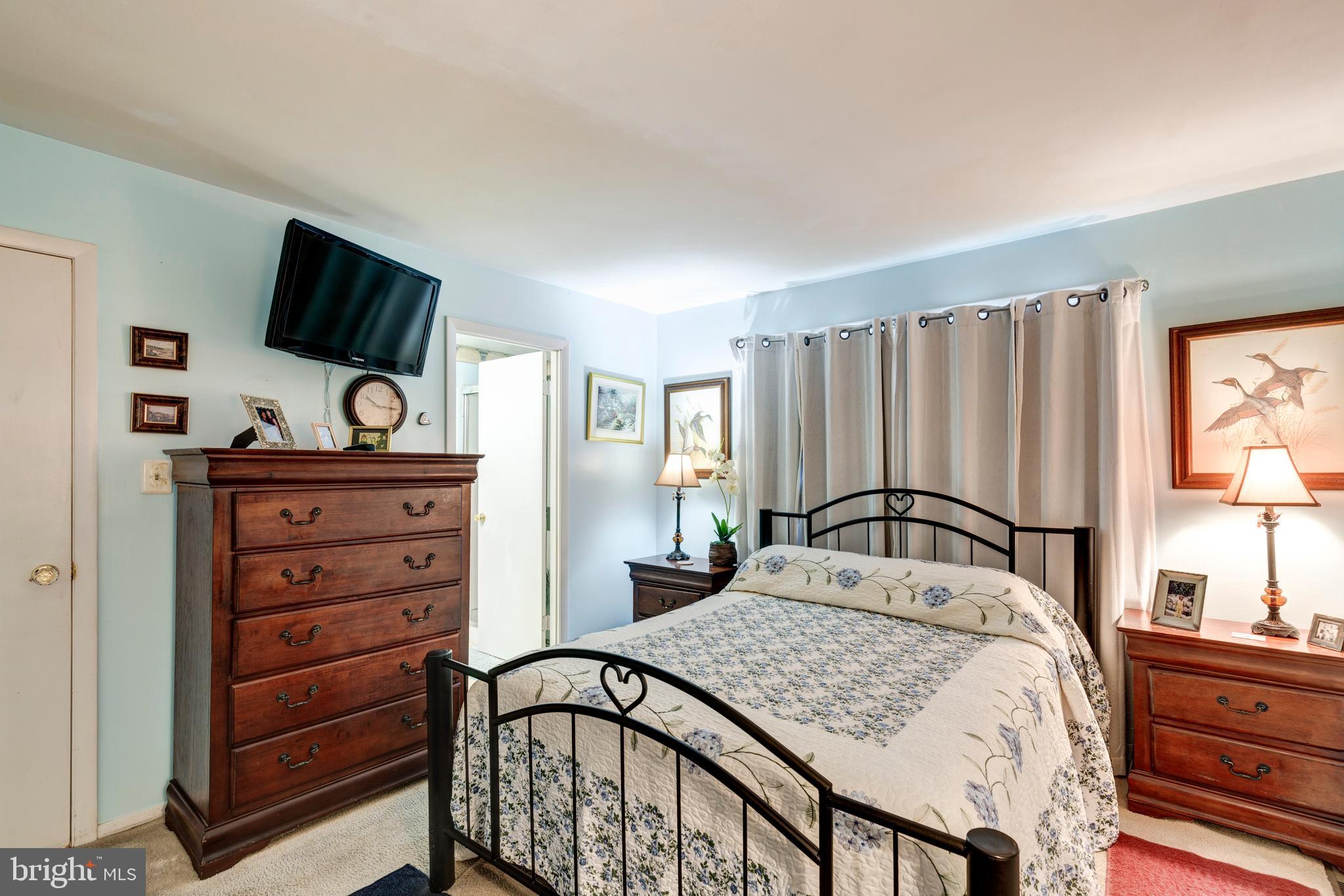 KIMBERLY VILLAGE - Residential