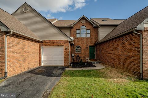 Photo of 69 Rockford Road, Mountville, PA 17554 (MLS # PALA2044174)