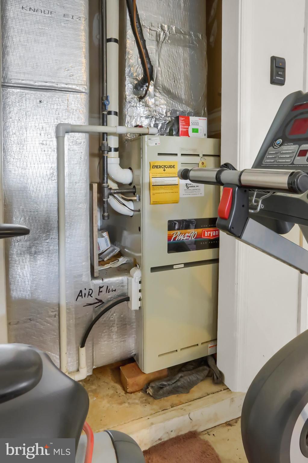 CAMBRIDGE COMMONS - Residential