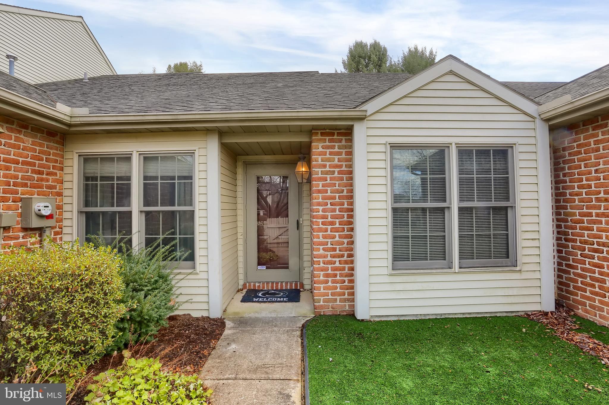 CAMBRIDGE COMMONS - Residential