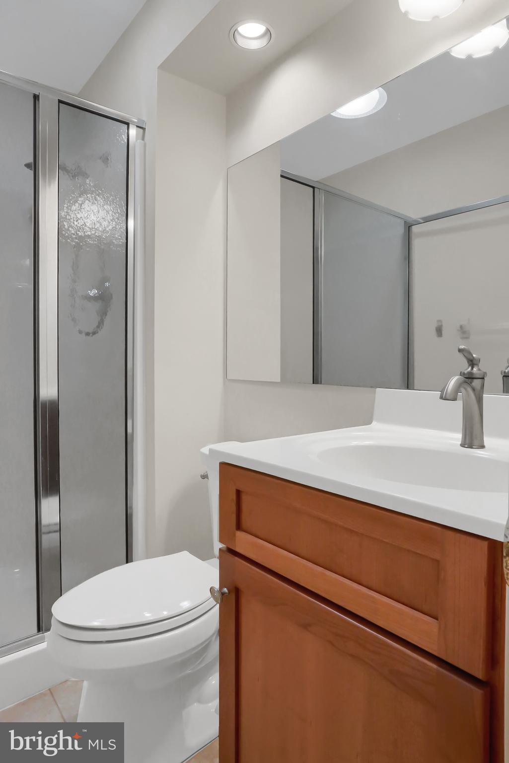 CAMBRIDGE COMMONS - Residential