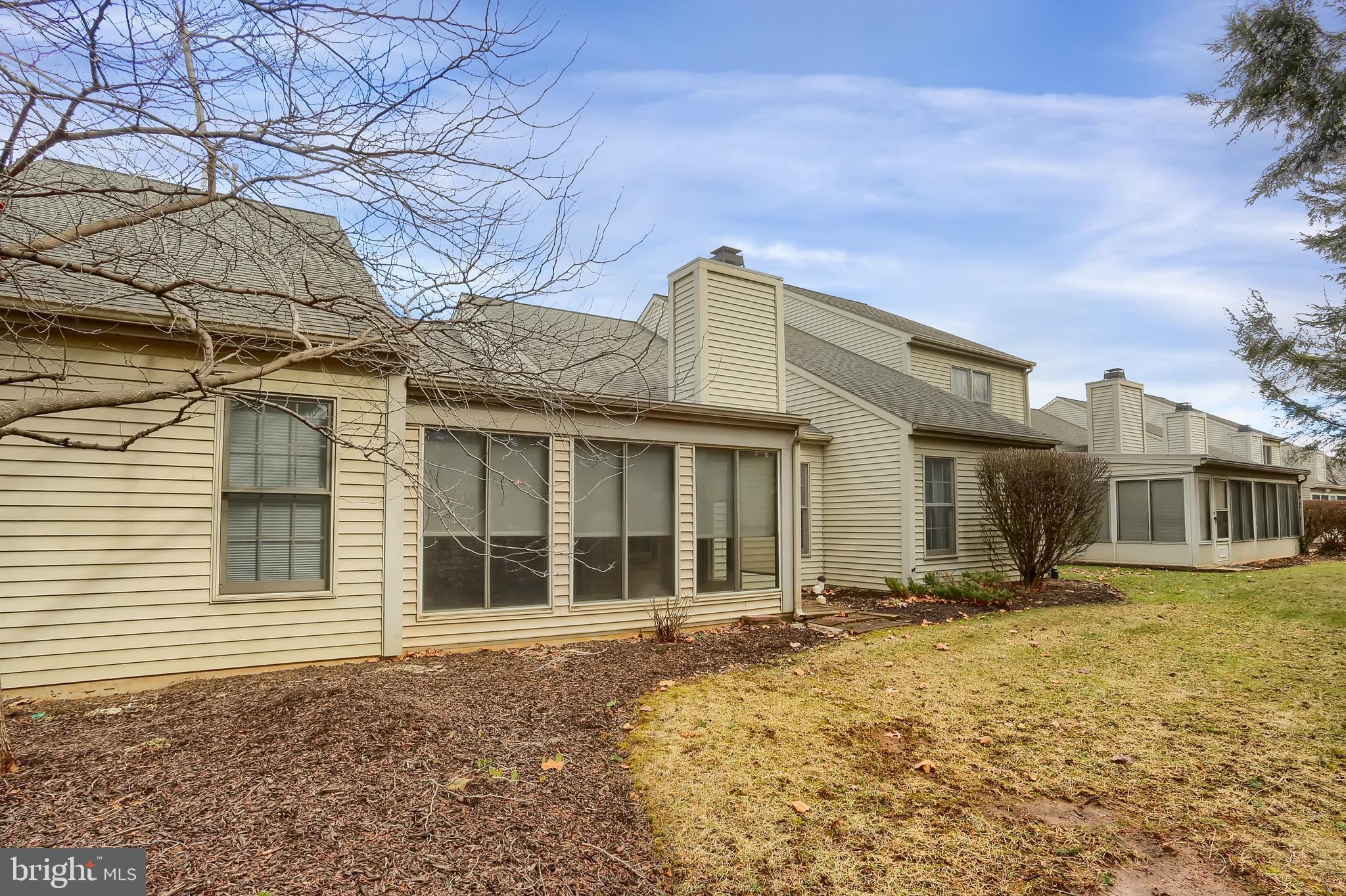 CAMBRIDGE COMMONS - Residential