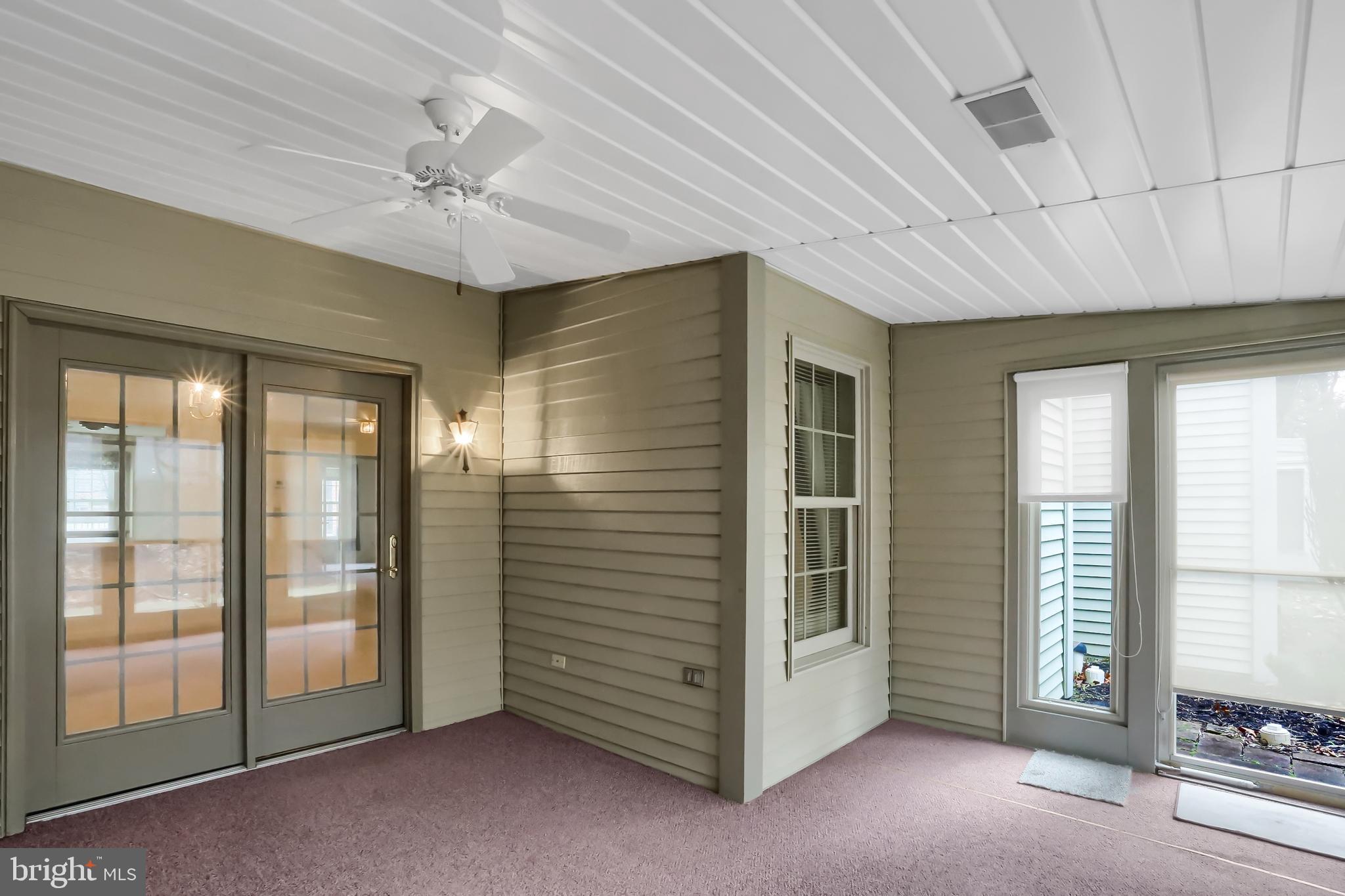 CAMBRIDGE COMMONS - Residential