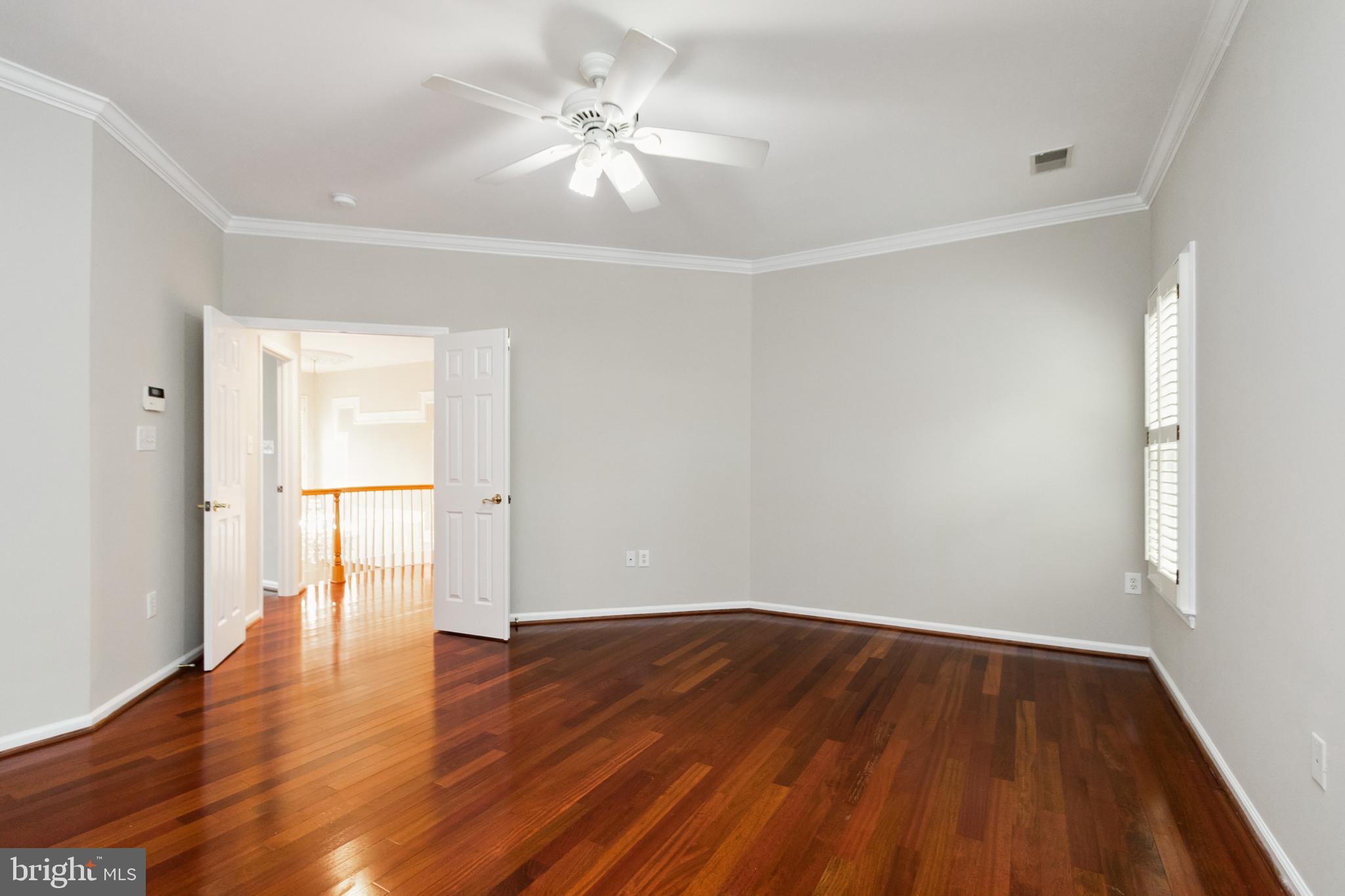 EDGEMOORE MANOR - Residential