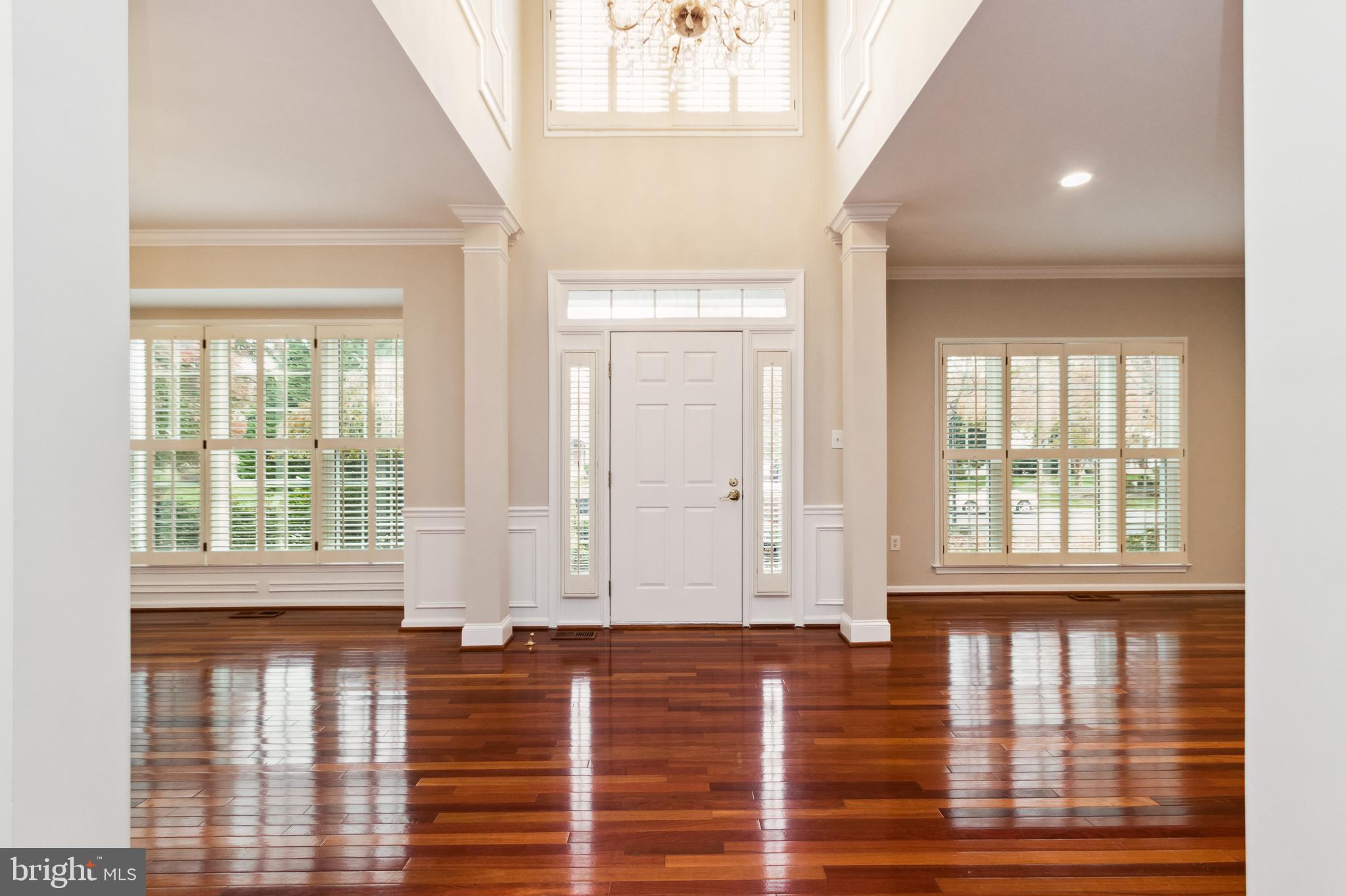 EDGEMOORE MANOR - Residential