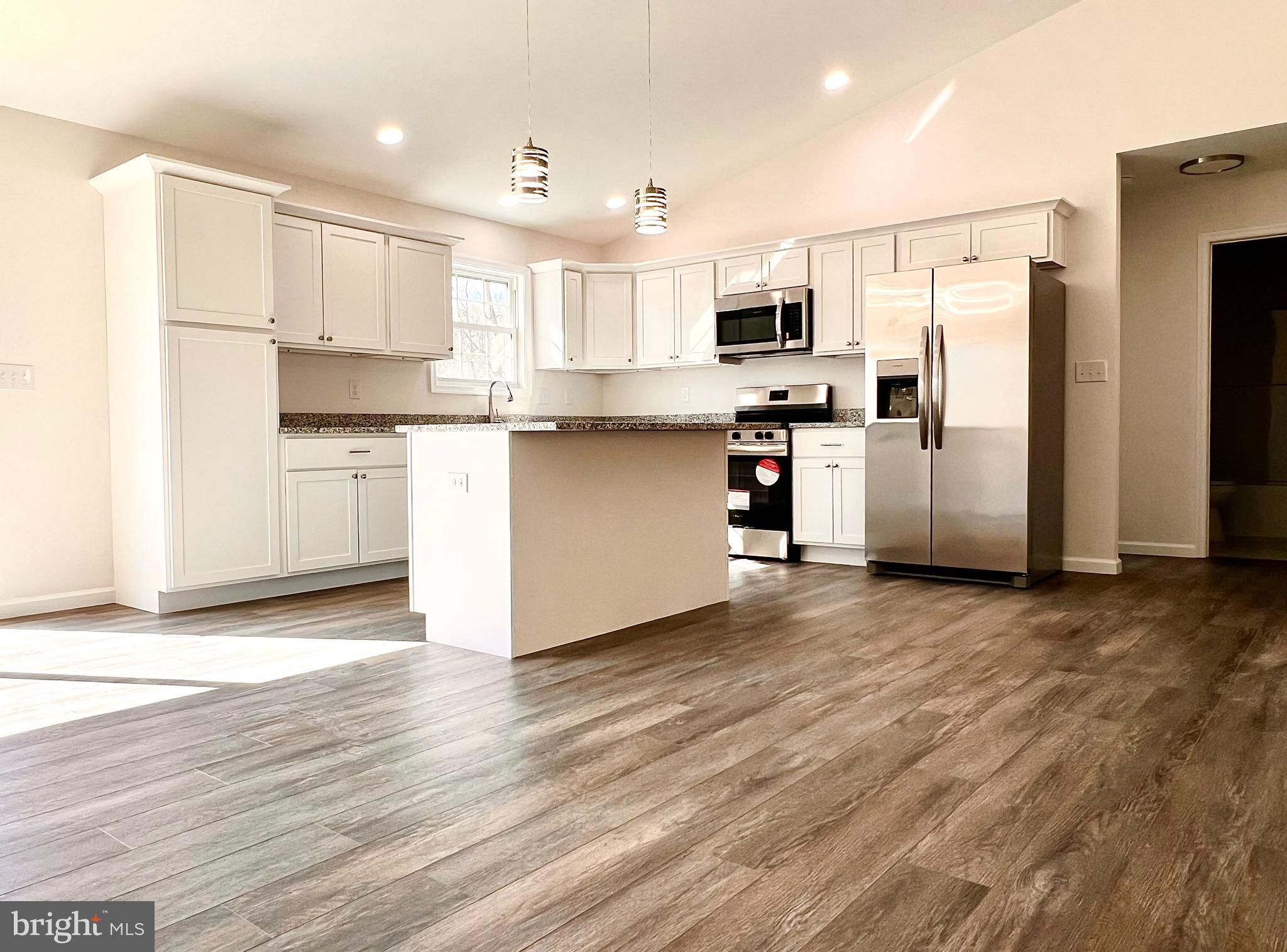 SLEEPY HOLLOW - Residential