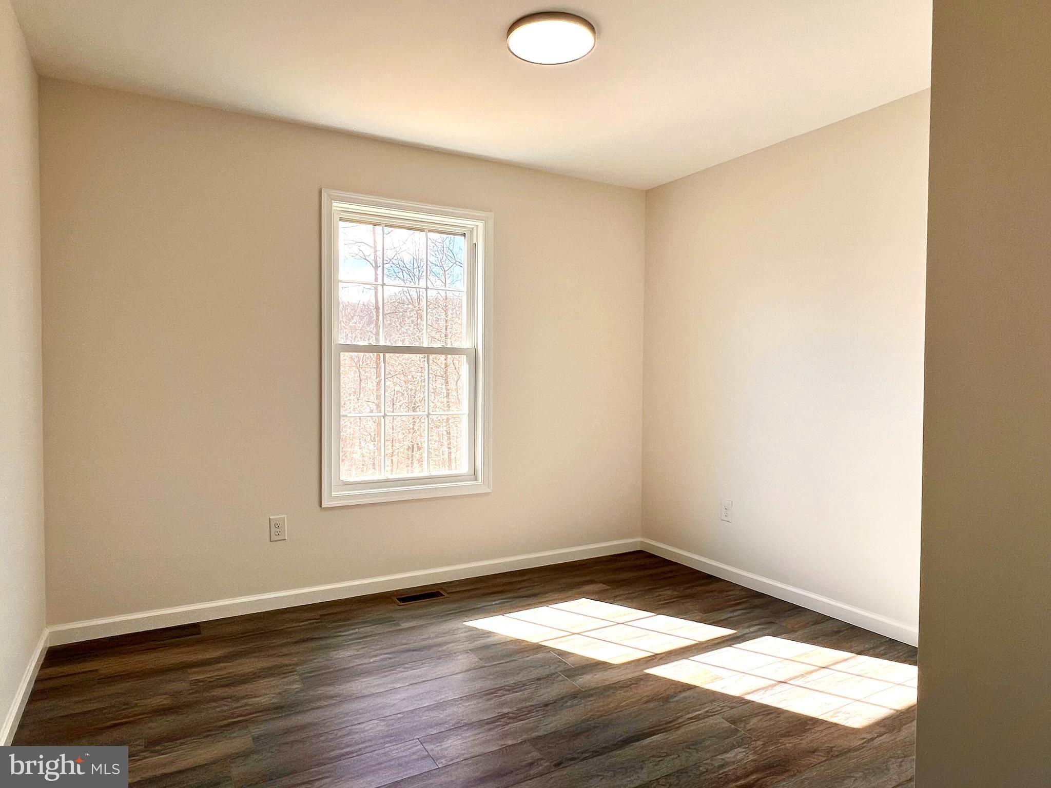 SLEEPY HOLLOW - Residential