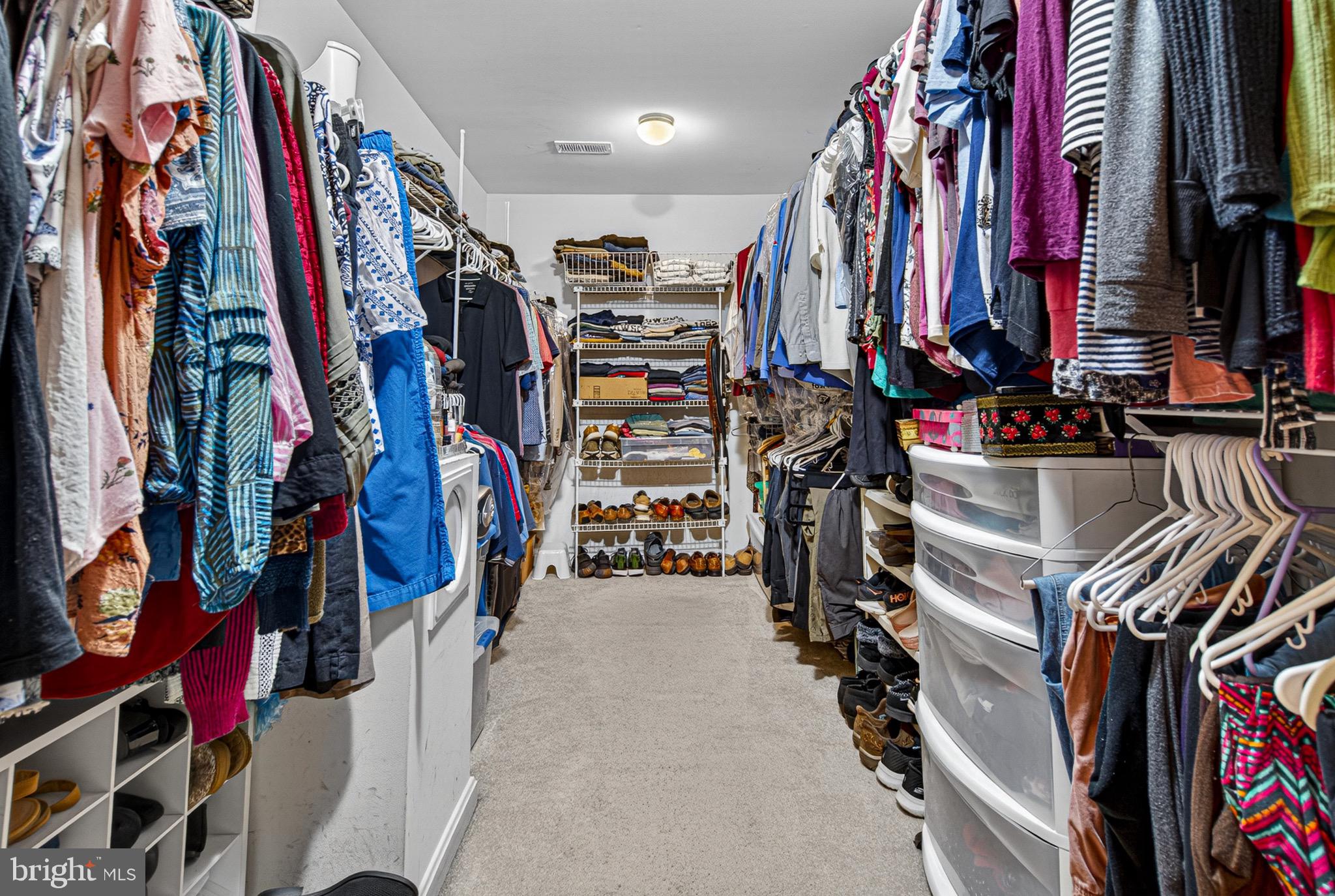 VINEYARD OAK NORTH - Residential