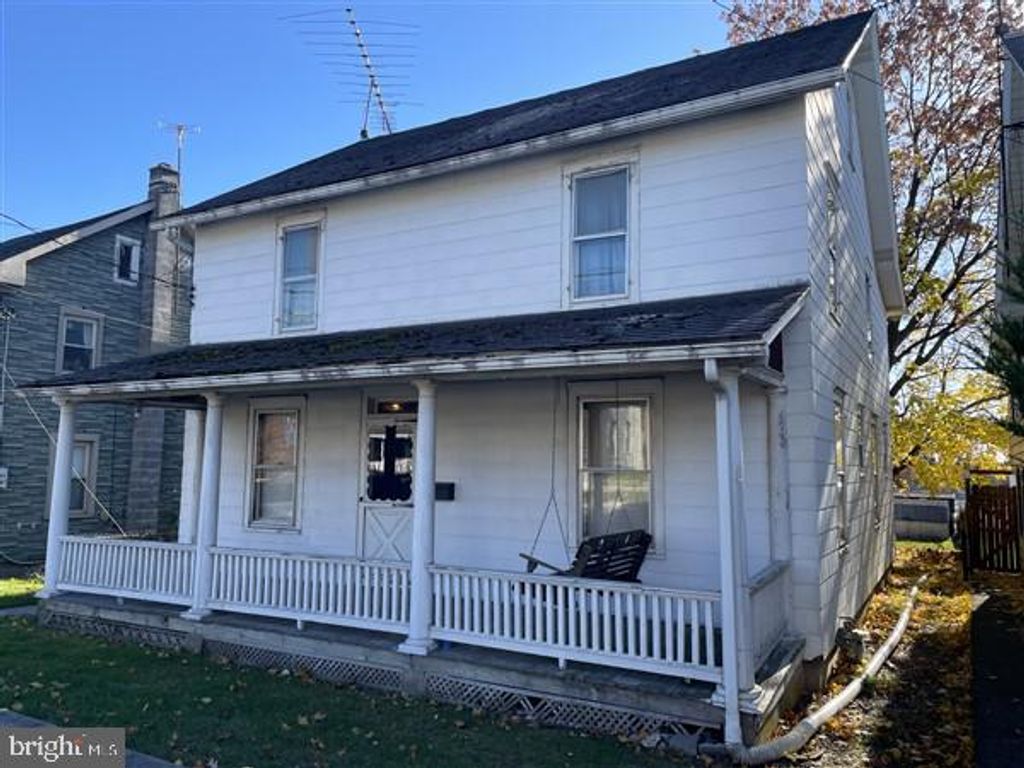 Photo of 944 W Main Street, Mount Joy, PA 17552 (MLS # PALA2043966)