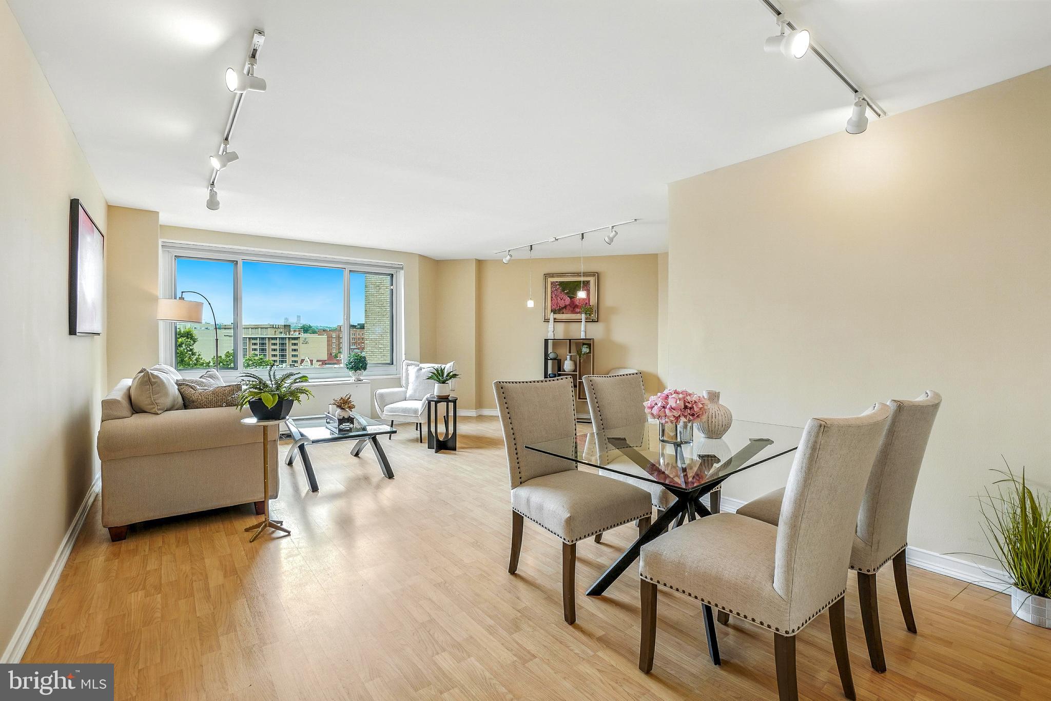 1330 NEW HAMPSHIRE AVENUE NW 818