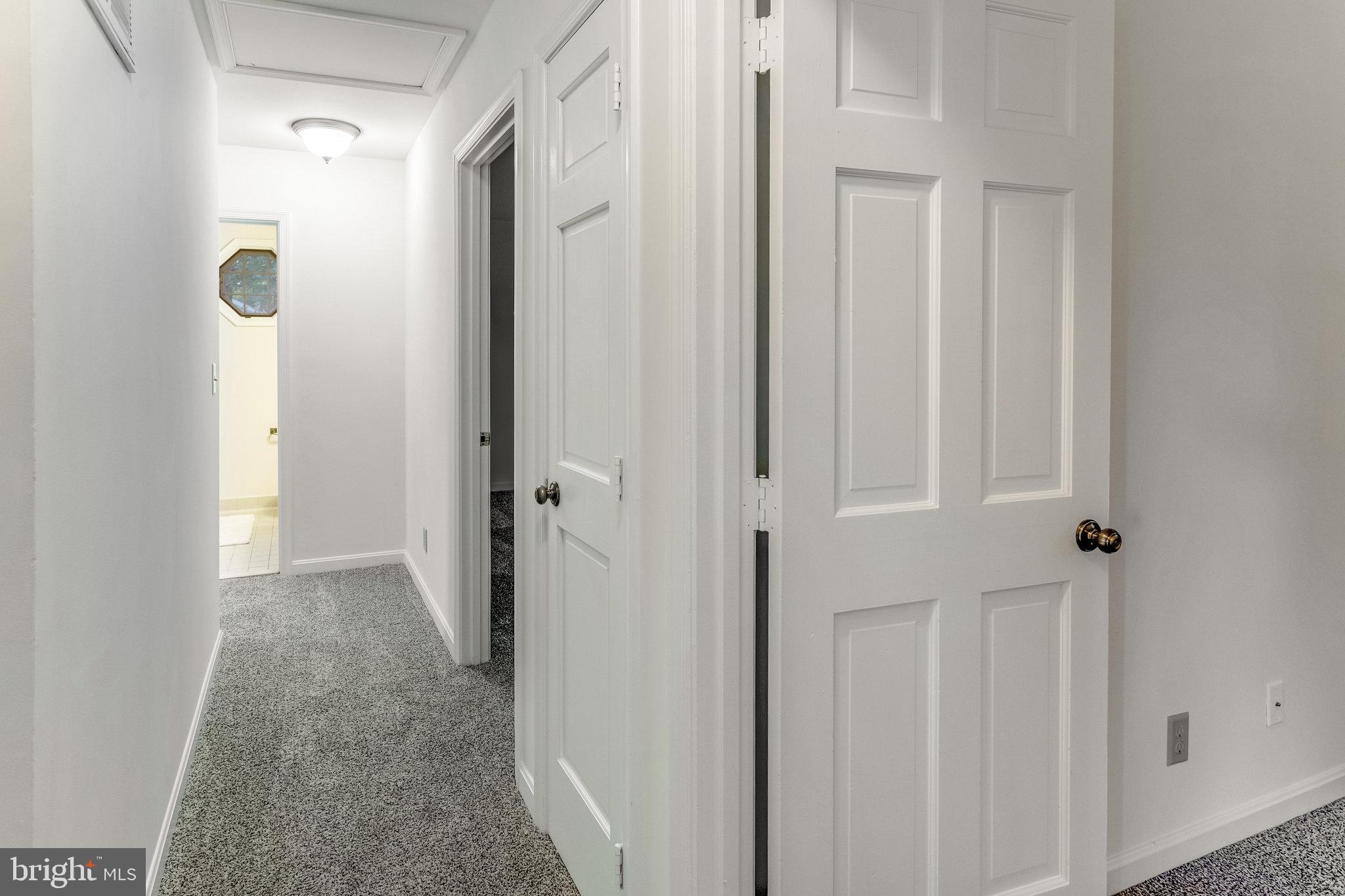 VISTA WOODS - Residential