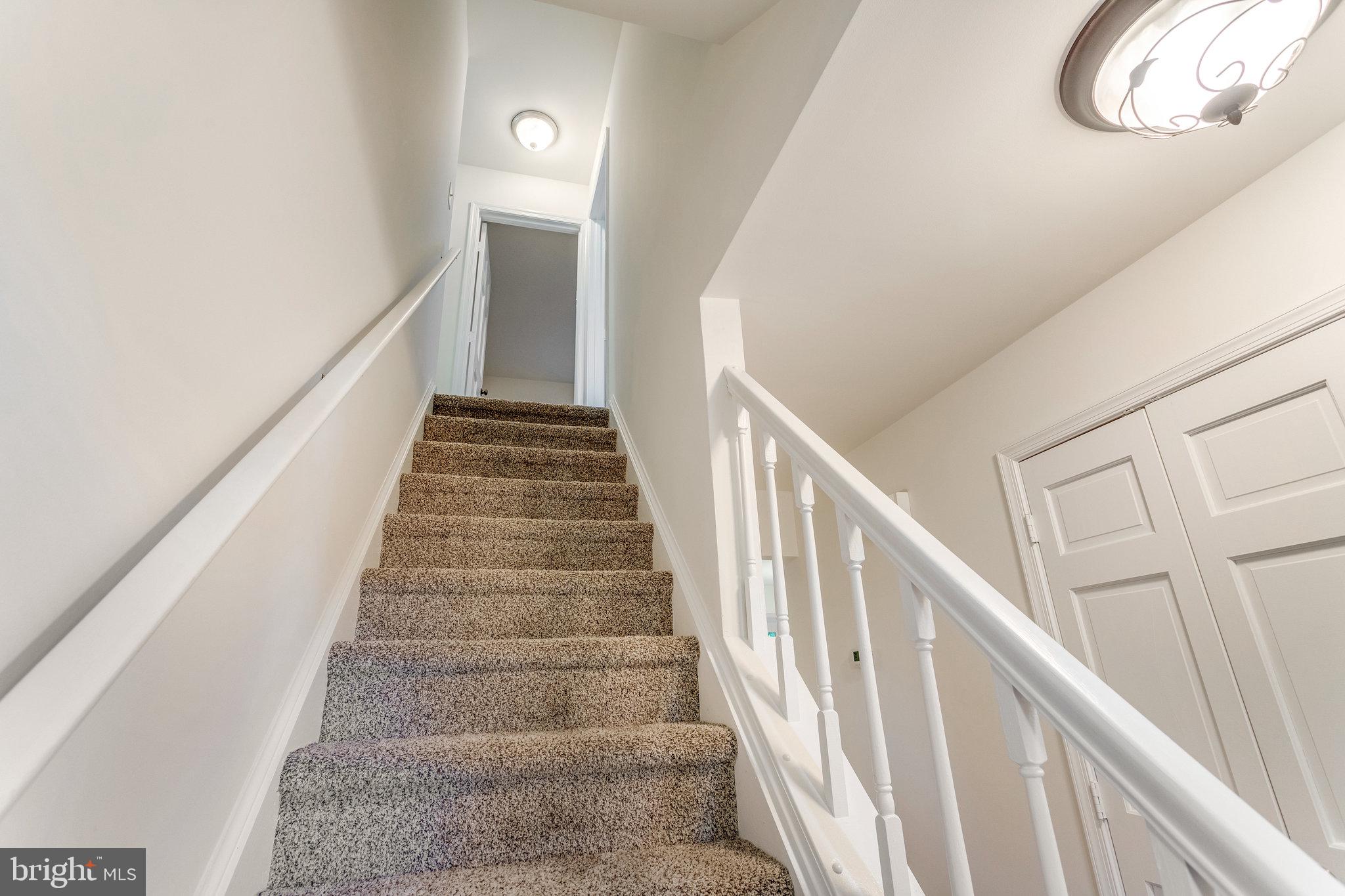 VISTA WOODS - Residential