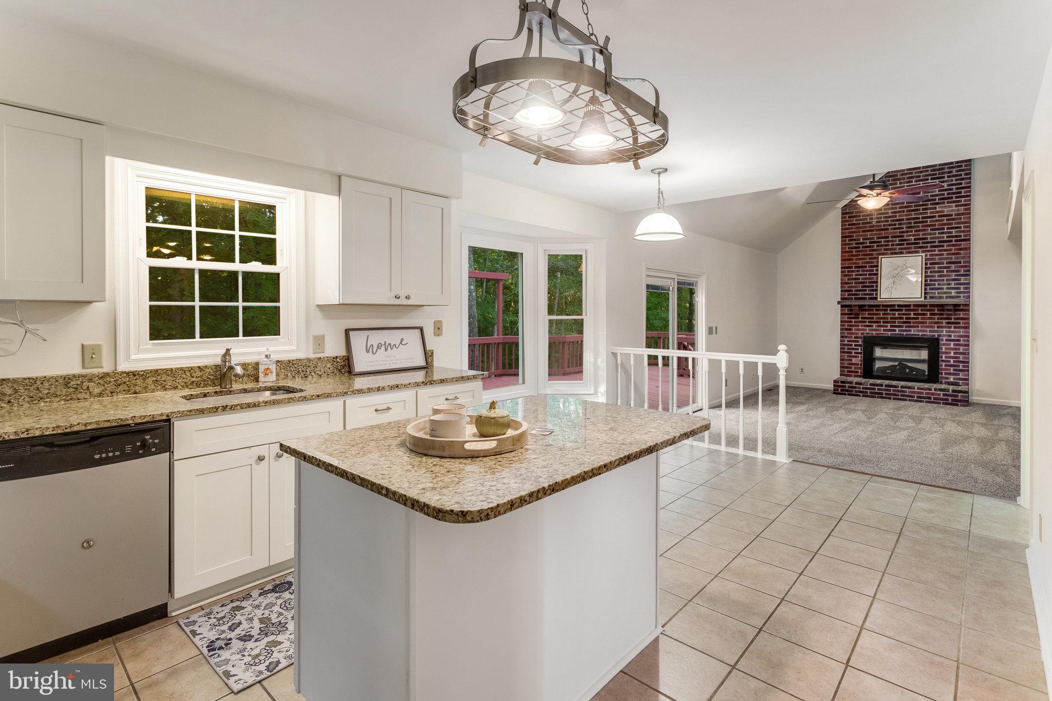 VISTA WOODS - Residential