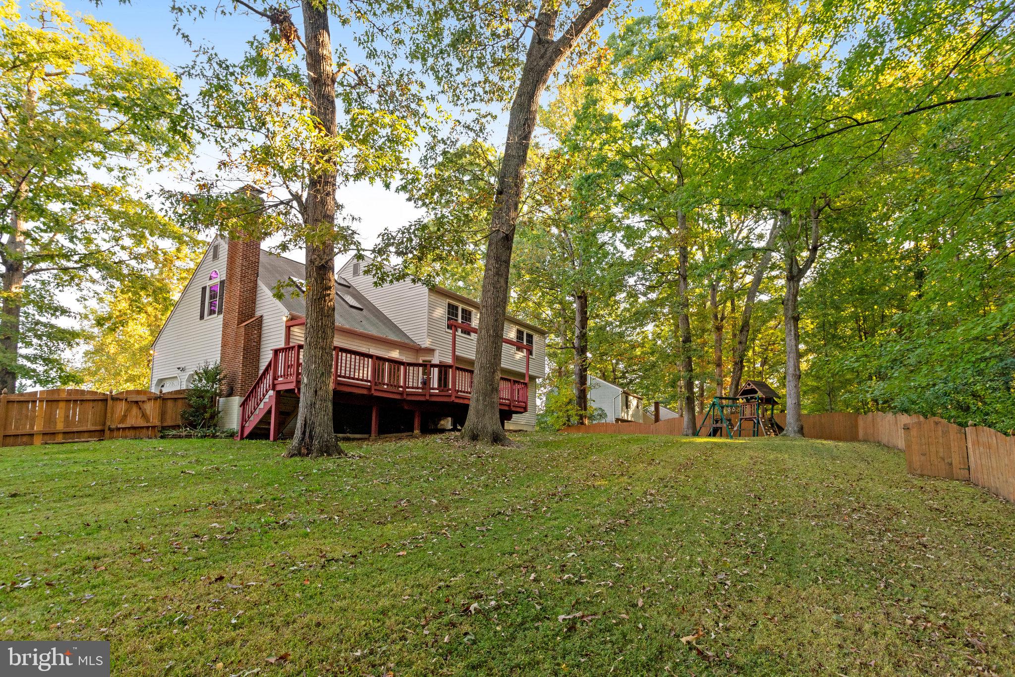 VISTA WOODS - Residential