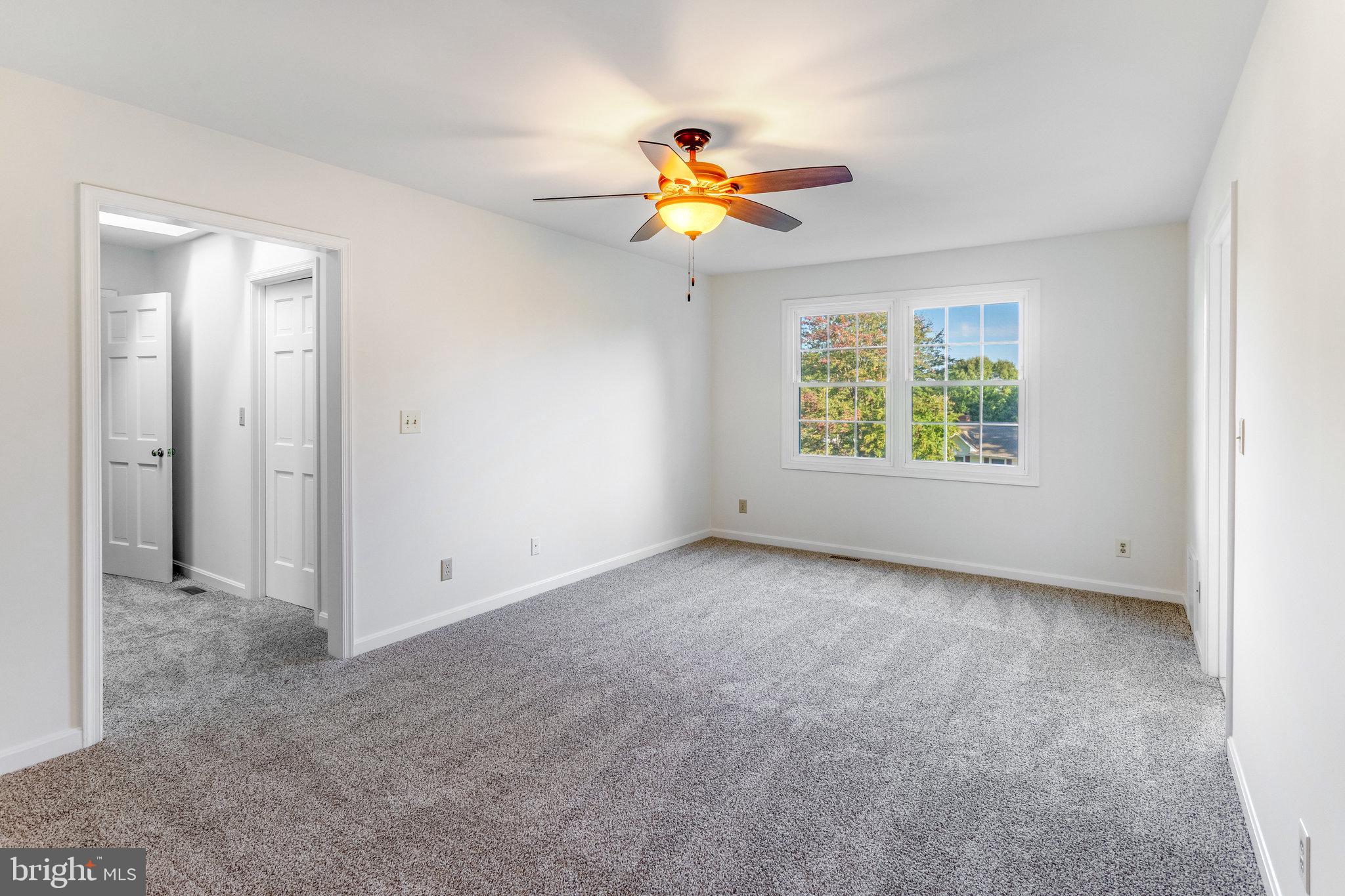 VISTA WOODS - Residential