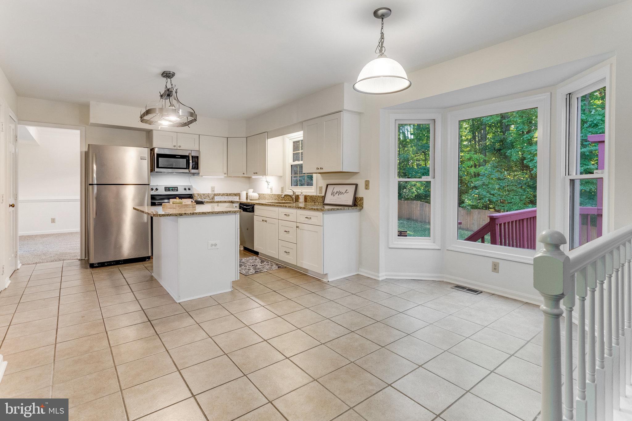 VISTA WOODS - Residential