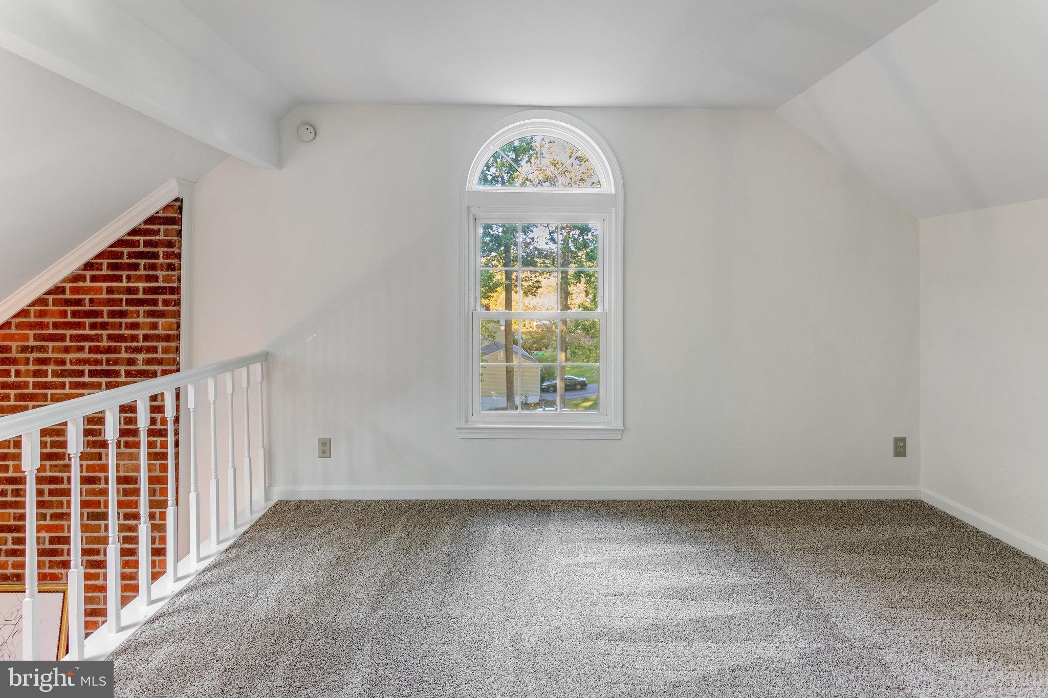 VISTA WOODS - Residential