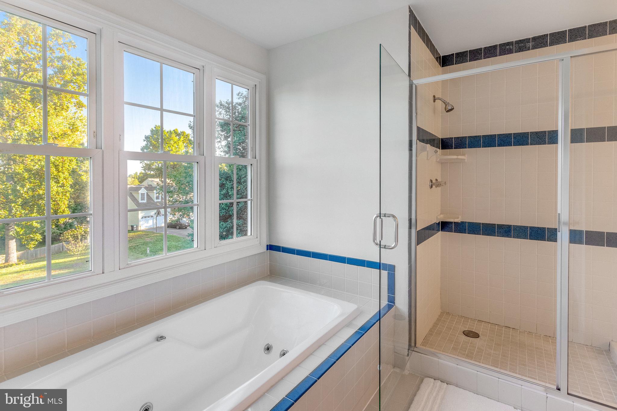 VISTA WOODS - Residential