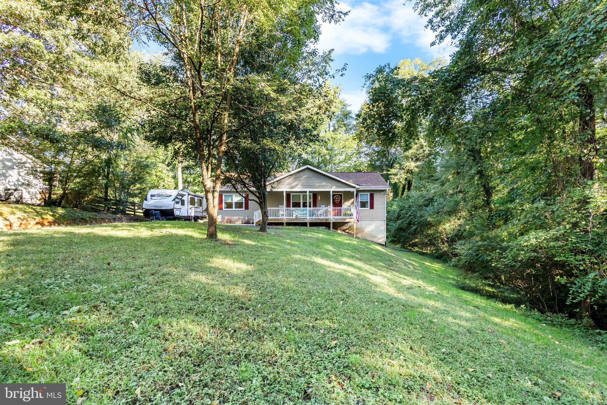 10231 ROOSEVELT LANE