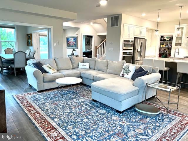 WESTMOORE AT MOOREFIELD - Residential Lease