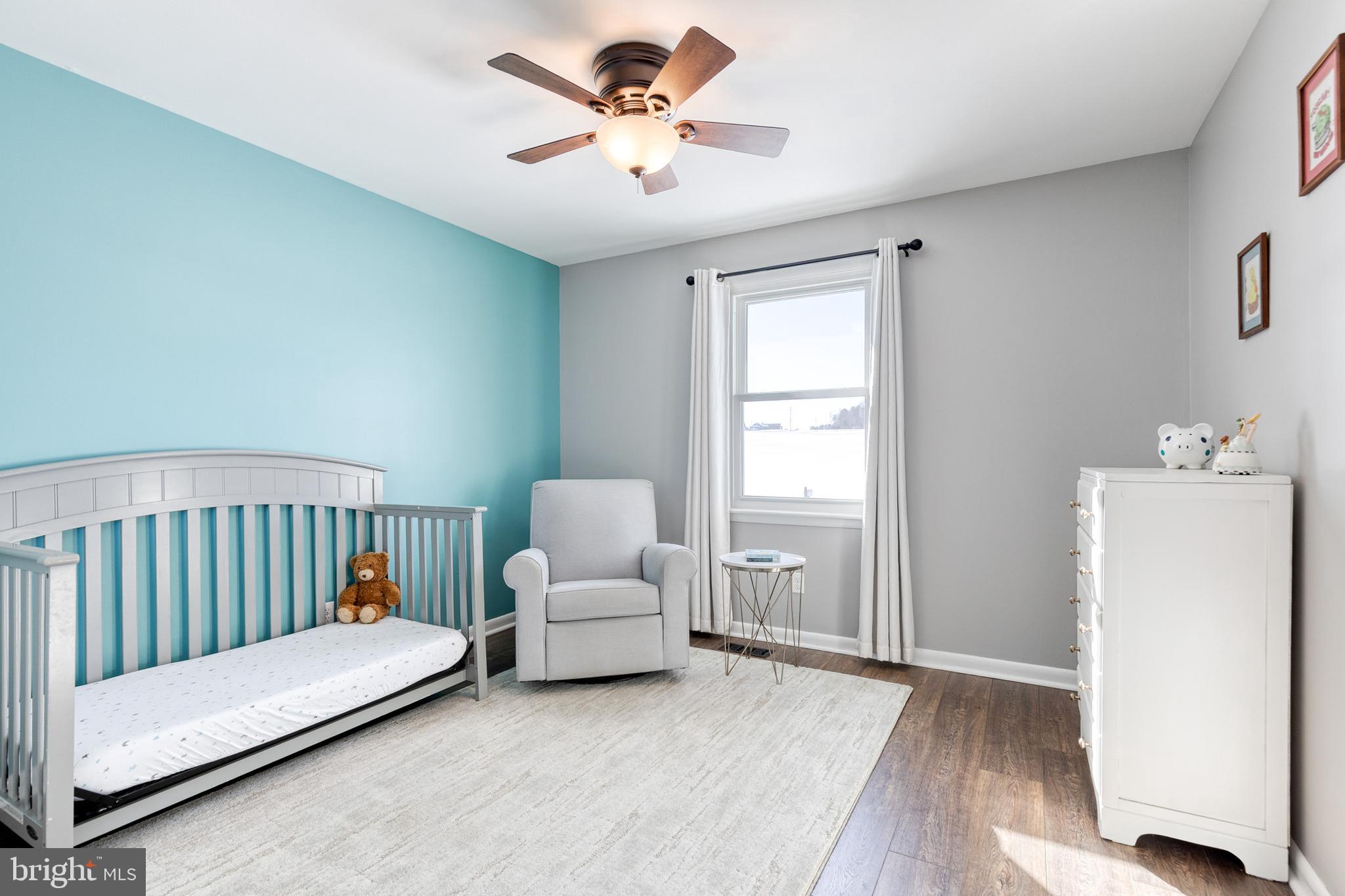 HAMPSTEAD - Residential