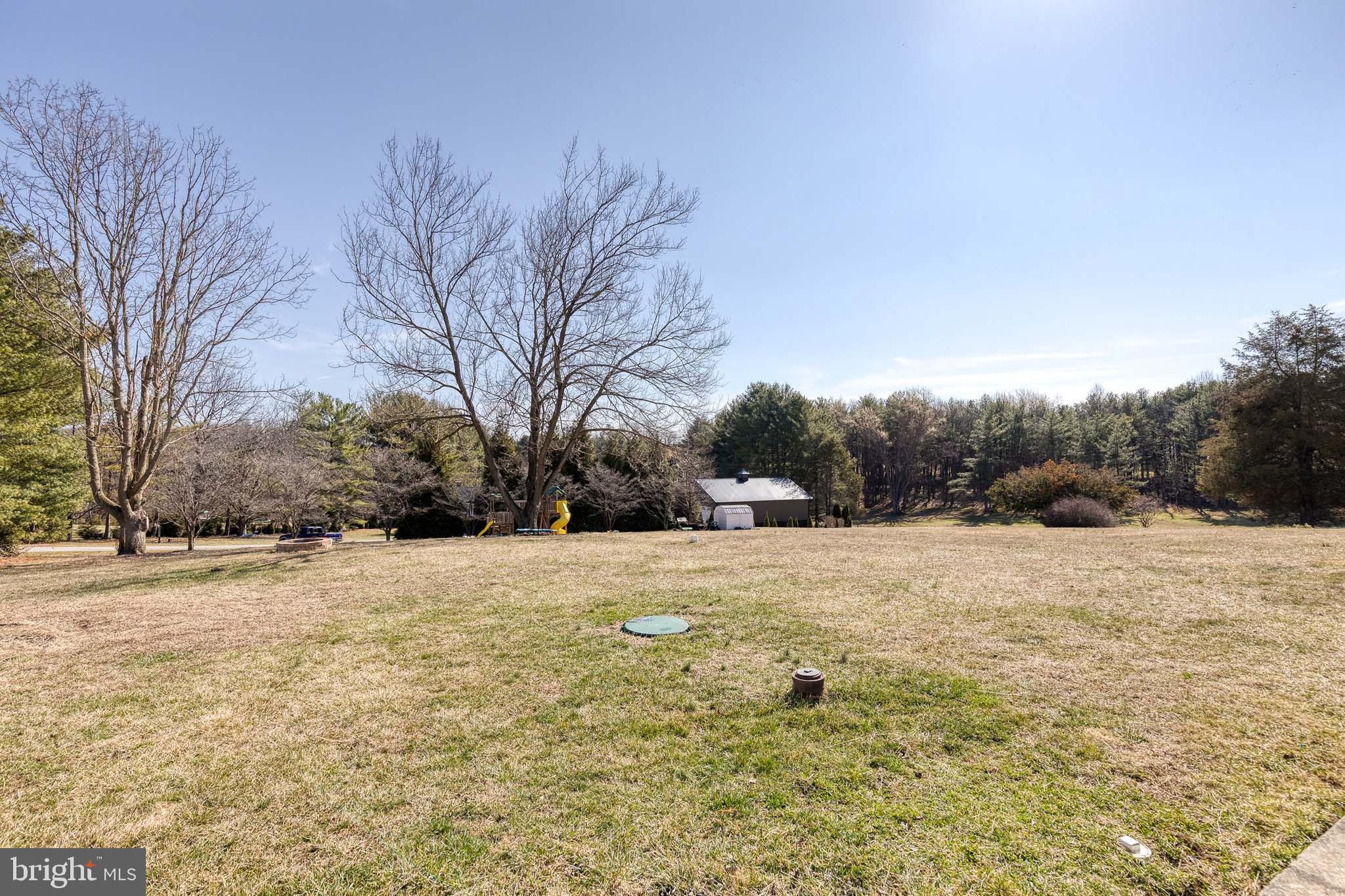 HAMPSTEAD - Residential