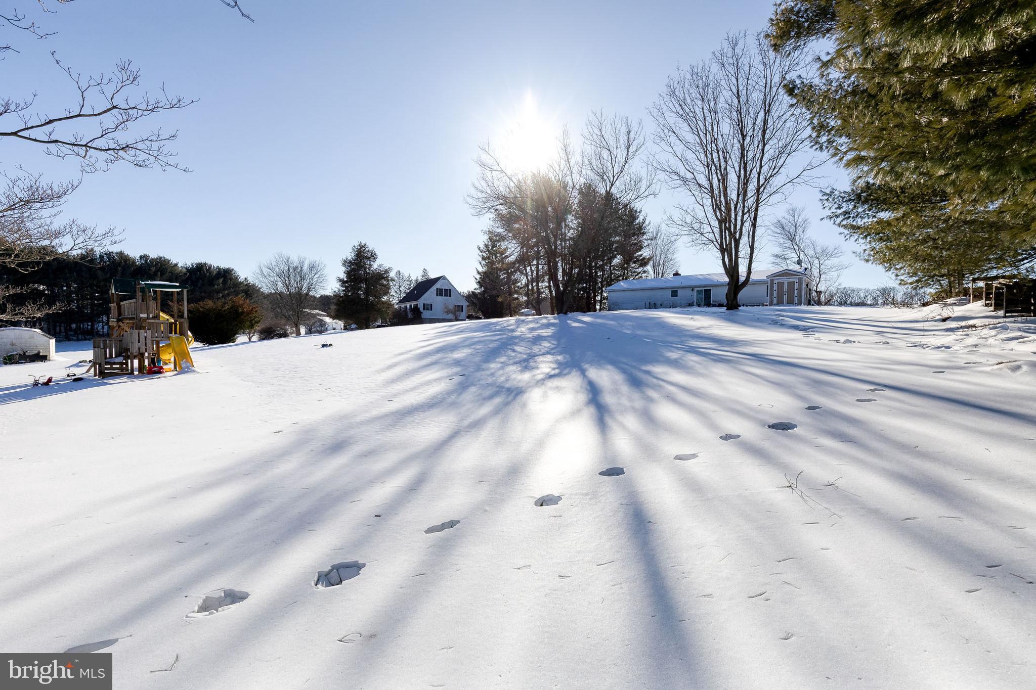 HAMPSTEAD - Residential