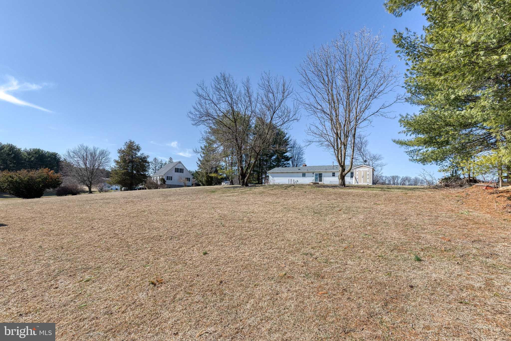 HAMPSTEAD - Residential