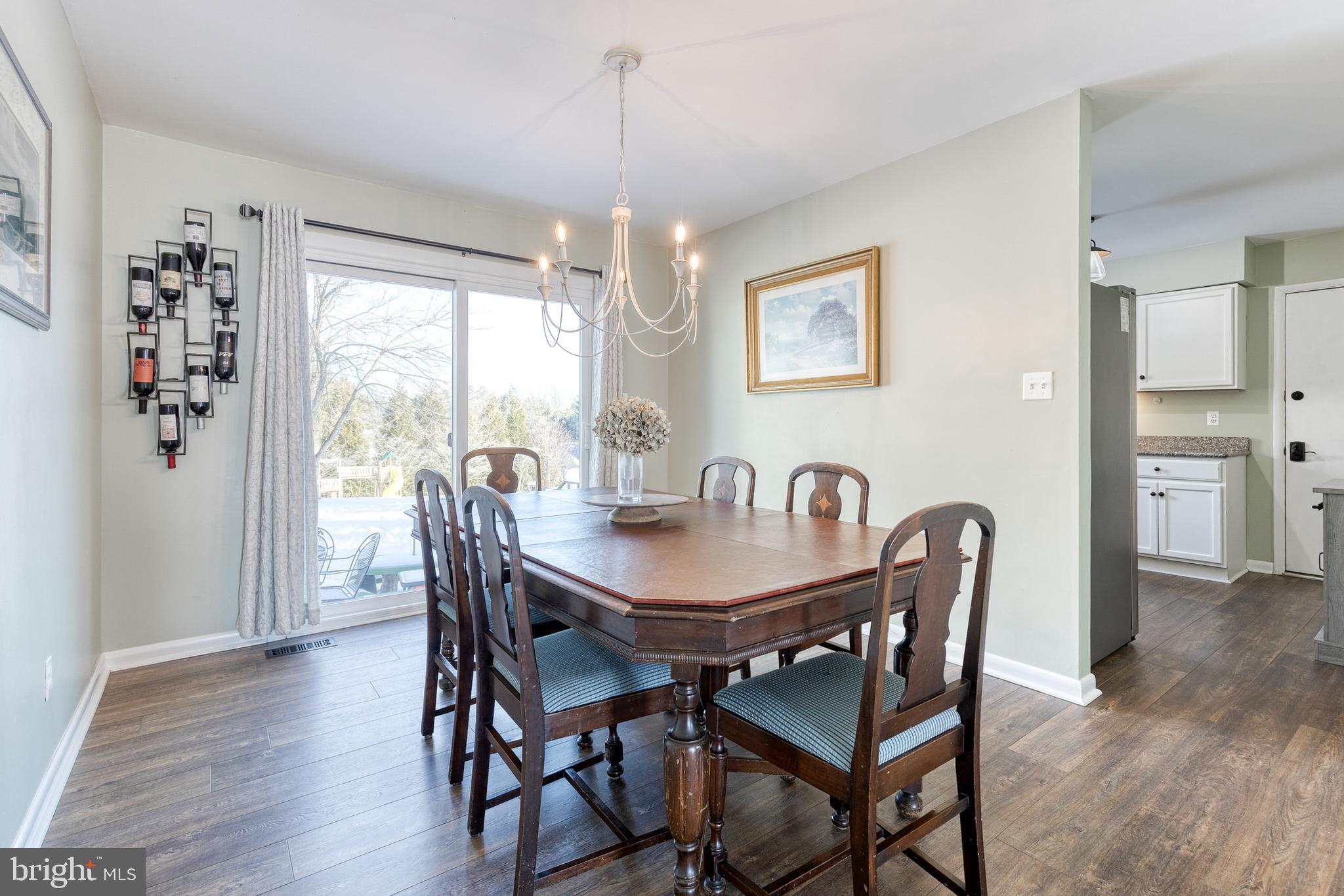 HAMPSTEAD - Residential